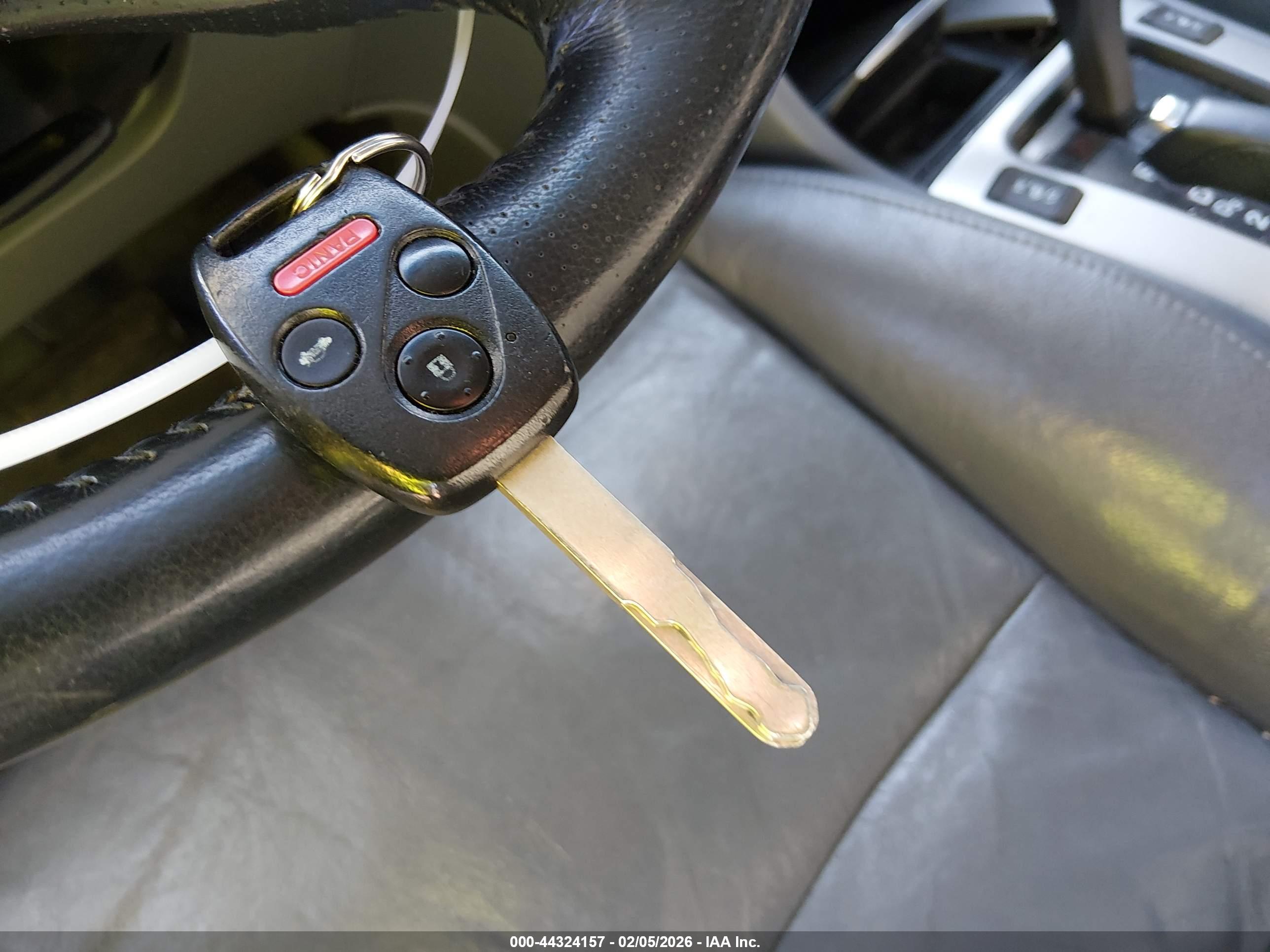 HONDA ACCORD image 11