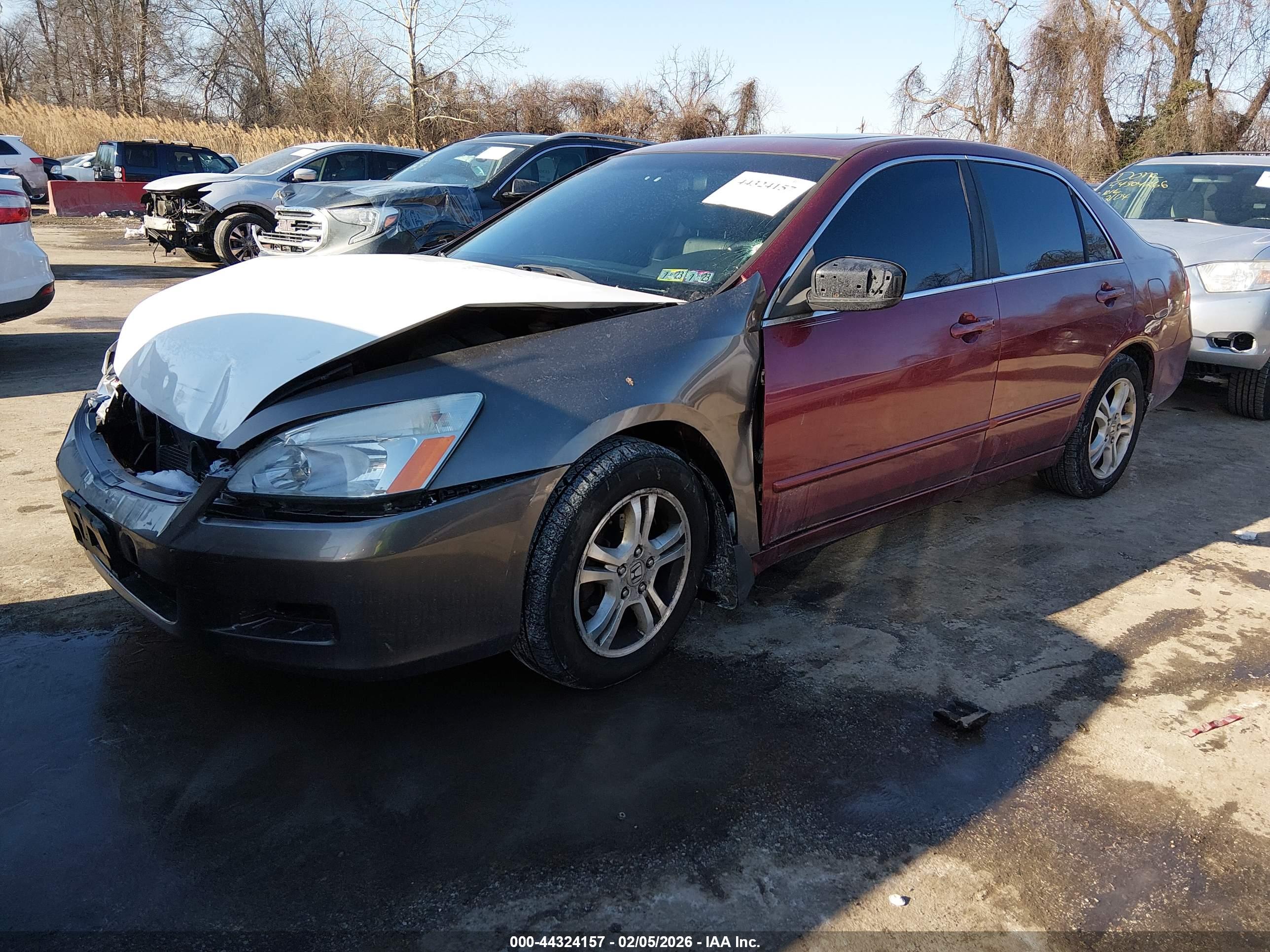 HONDA ACCORD image 2