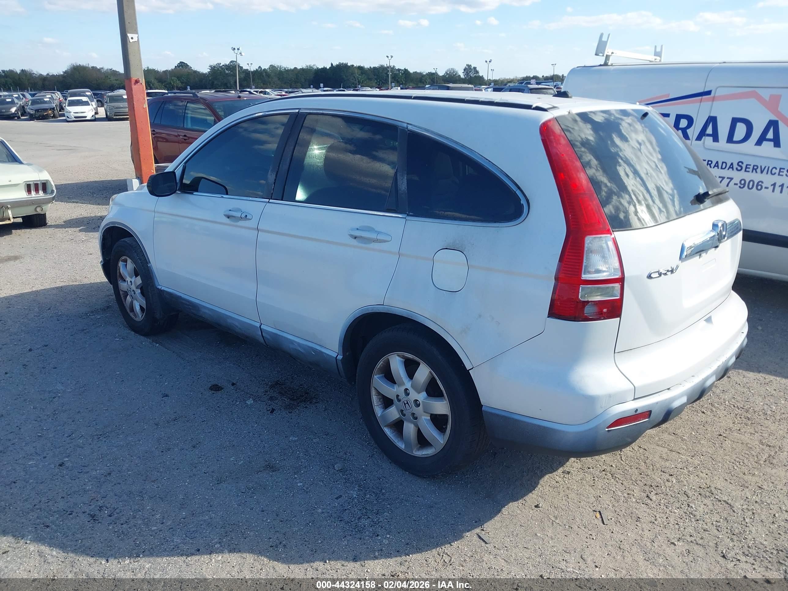 HONDA CR-V image 3