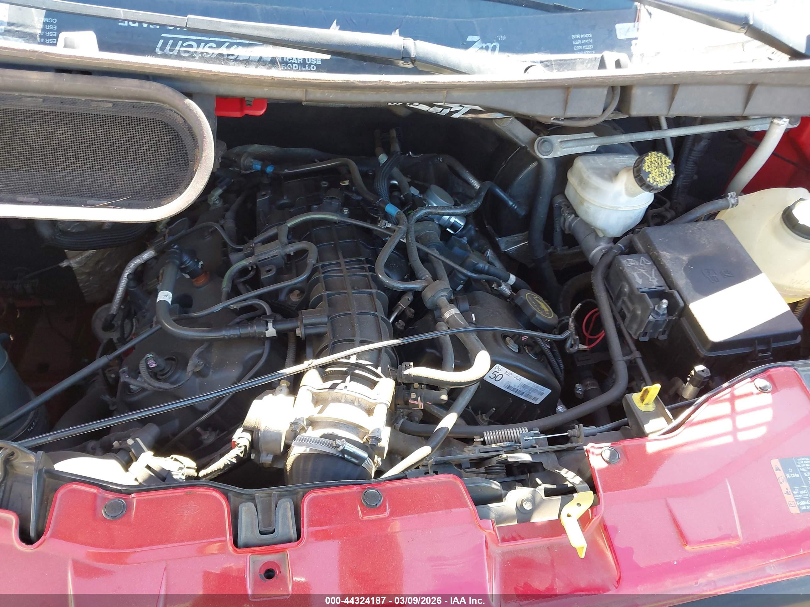 FORD TRANSIT-250 image 10