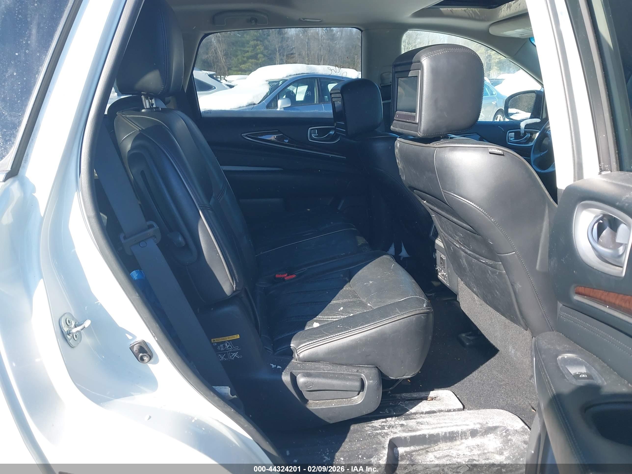 INFINITI QX60 image 8