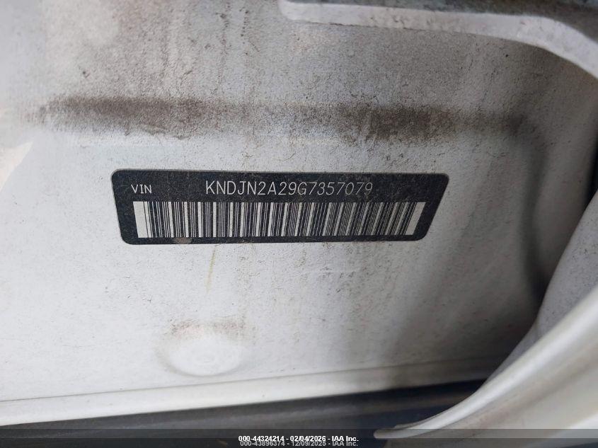 KIA SOUL image 9