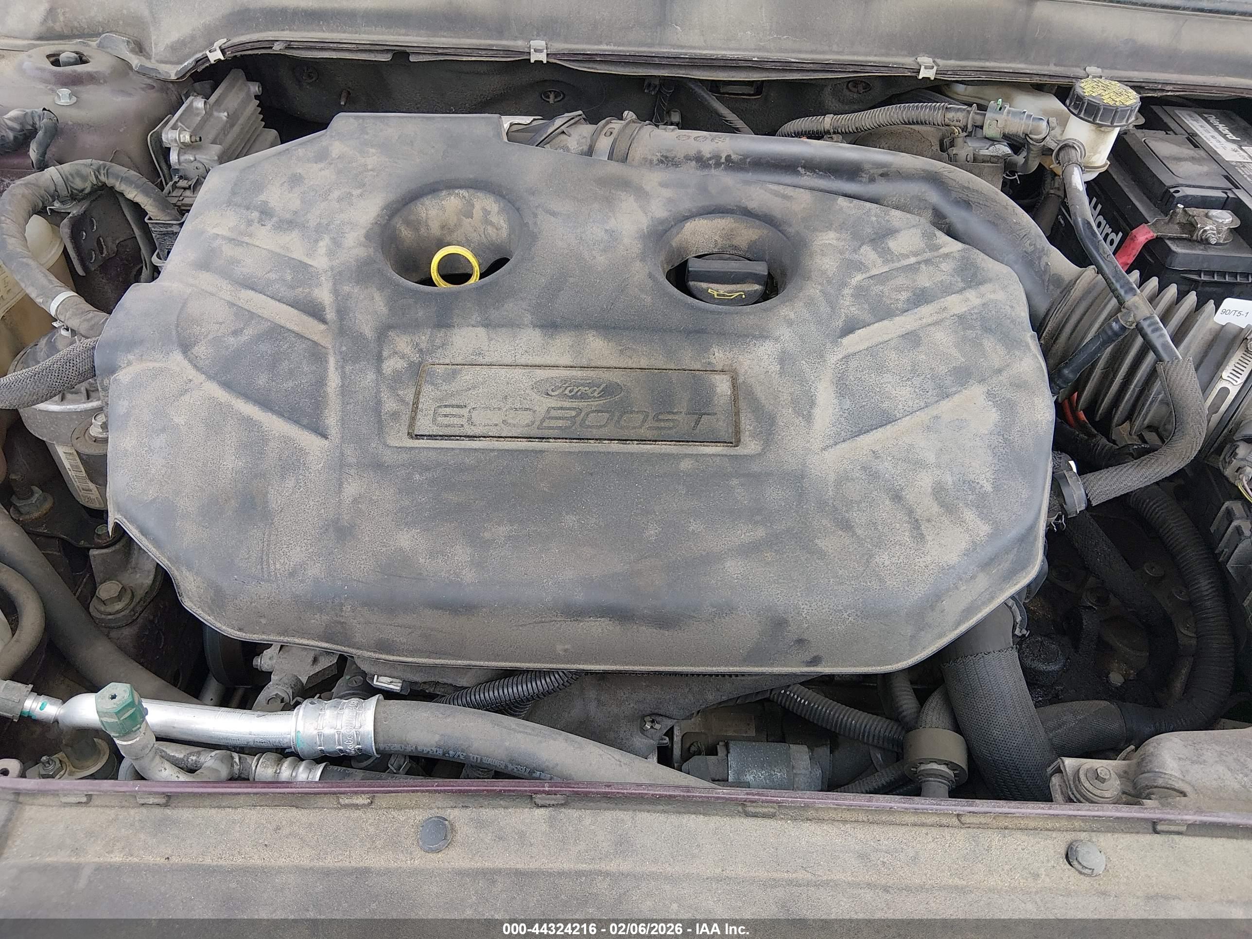 FORD FUSION image 10