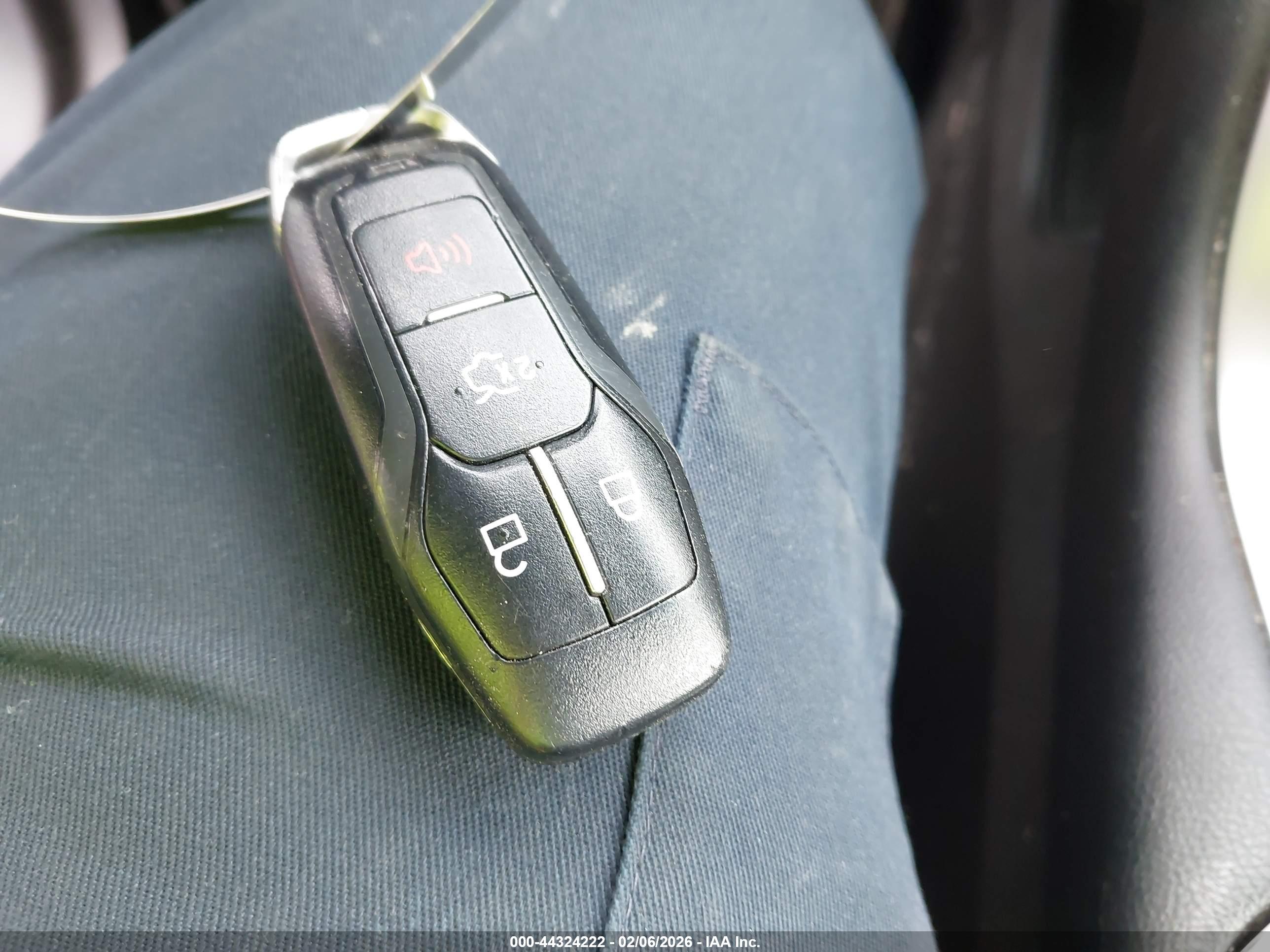 FORD EDGE image 11