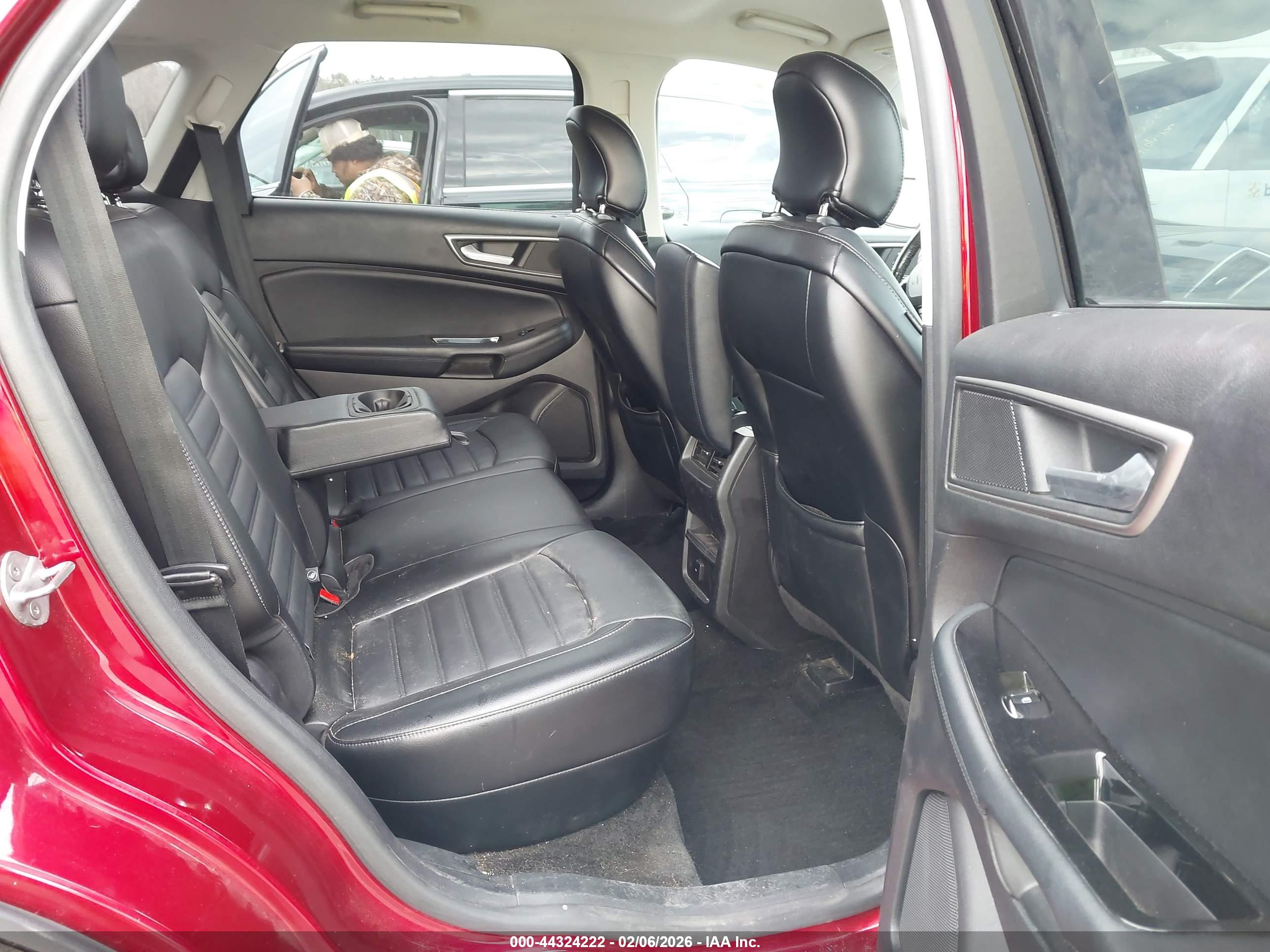 FORD EDGE image 8