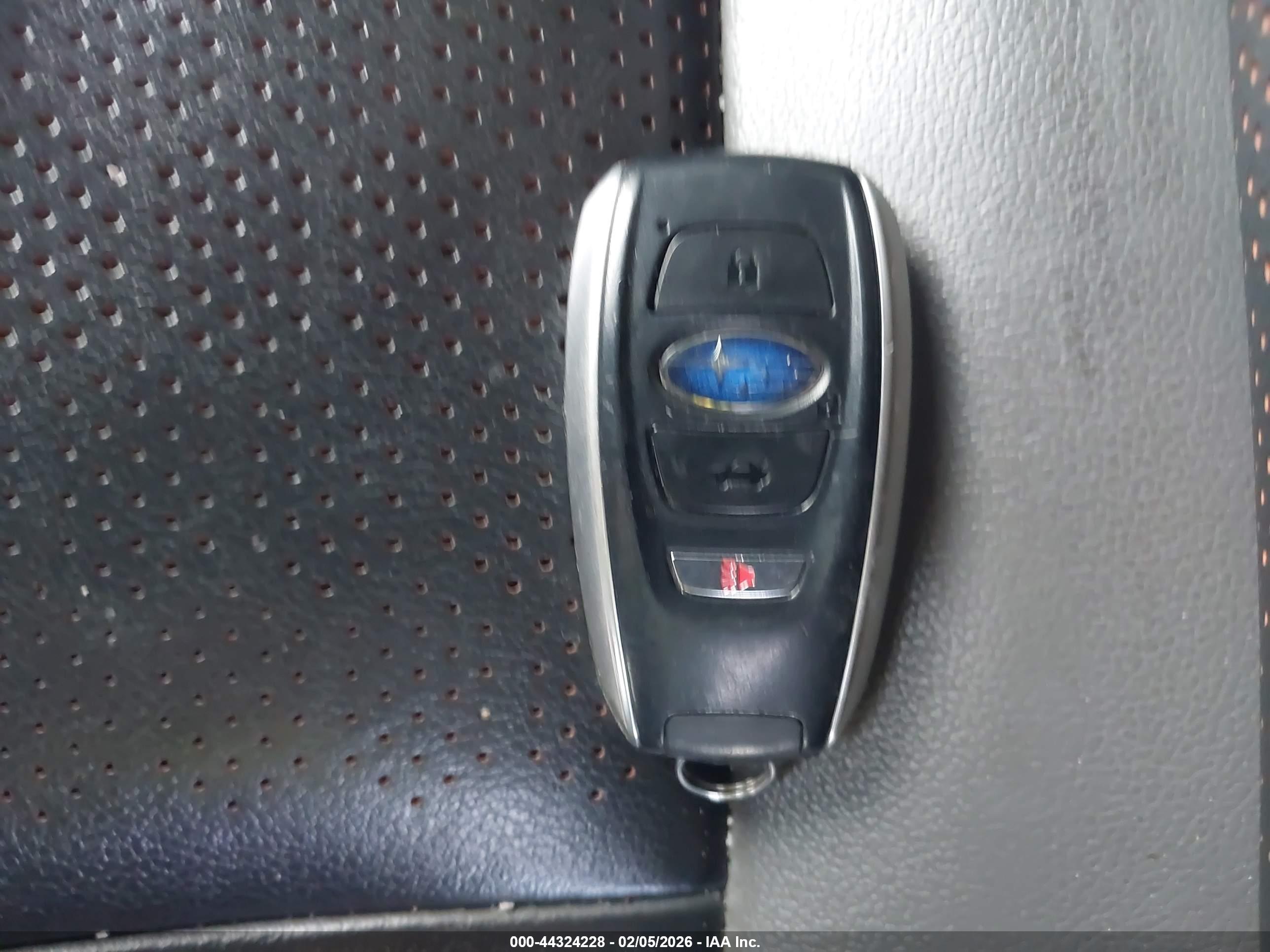 SUBARU CROSSTREK image 11