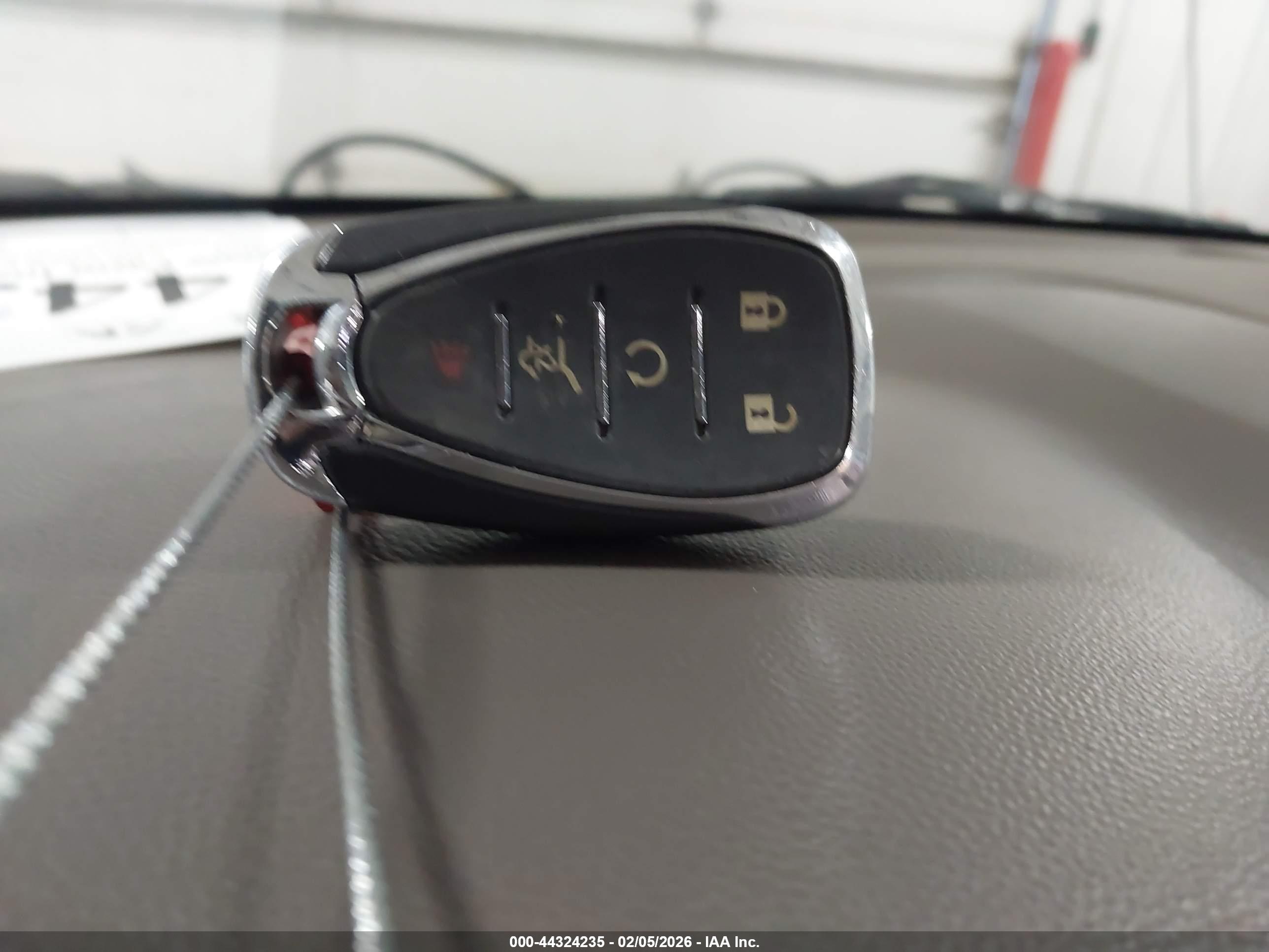 CHEVROLET TRAVERSE image 11
