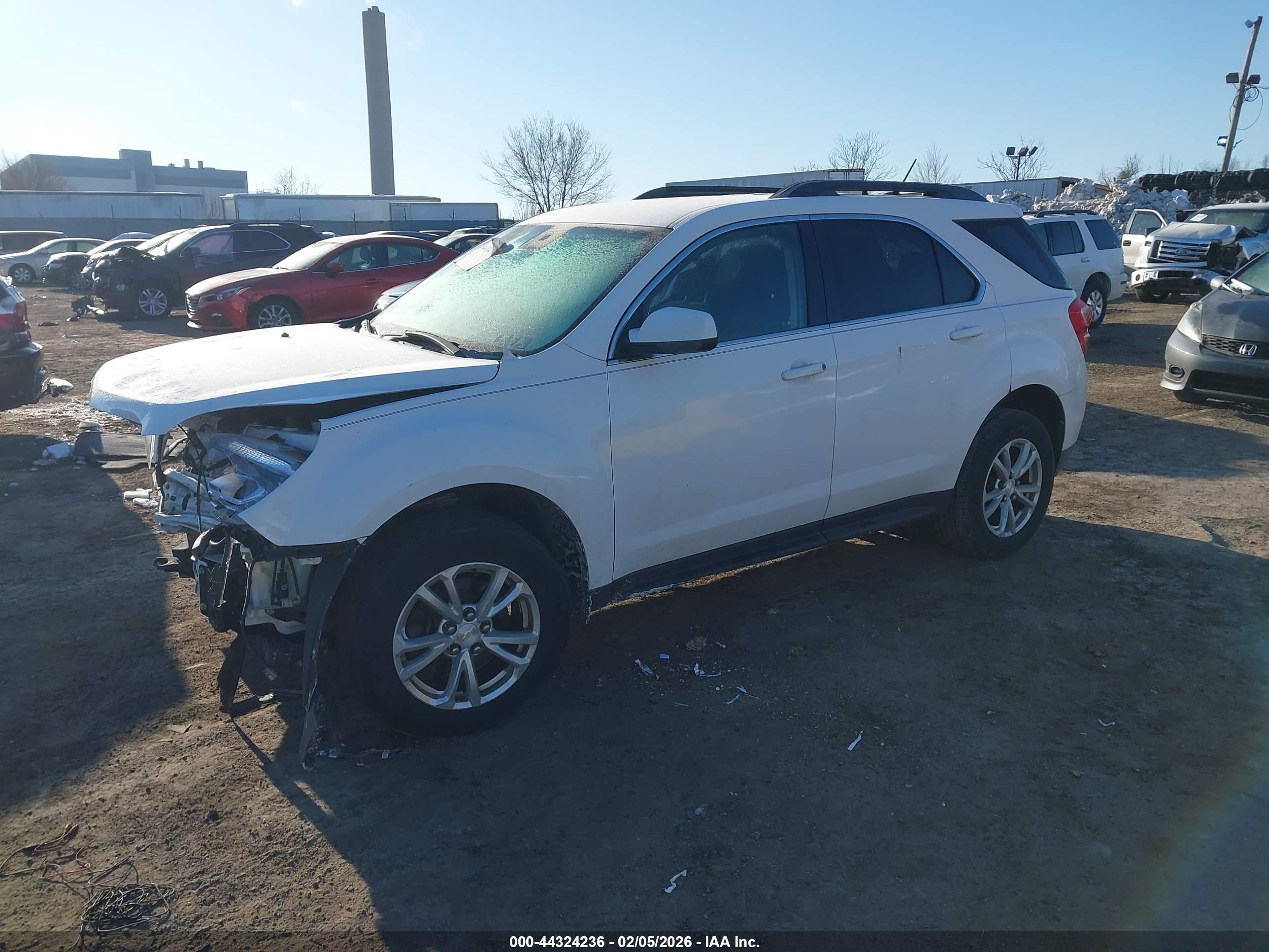 CHEVROLET EQUINOX image 2