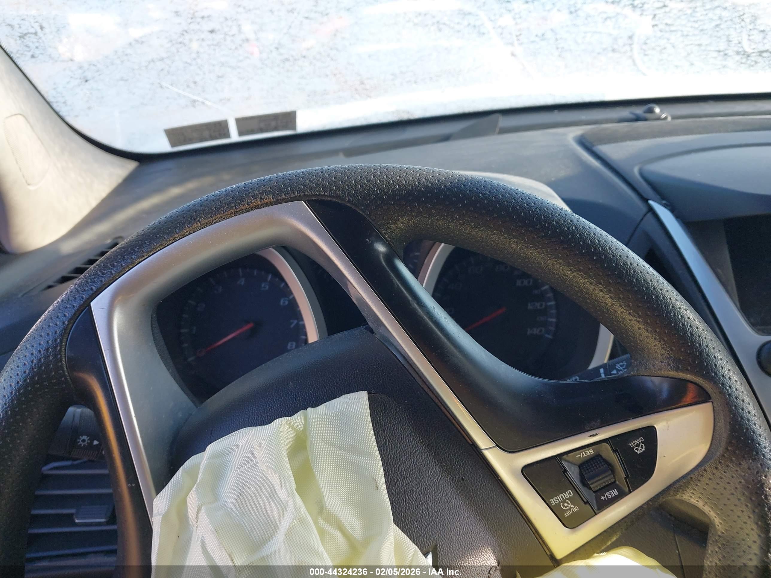 CHEVROLET EQUINOX image 7