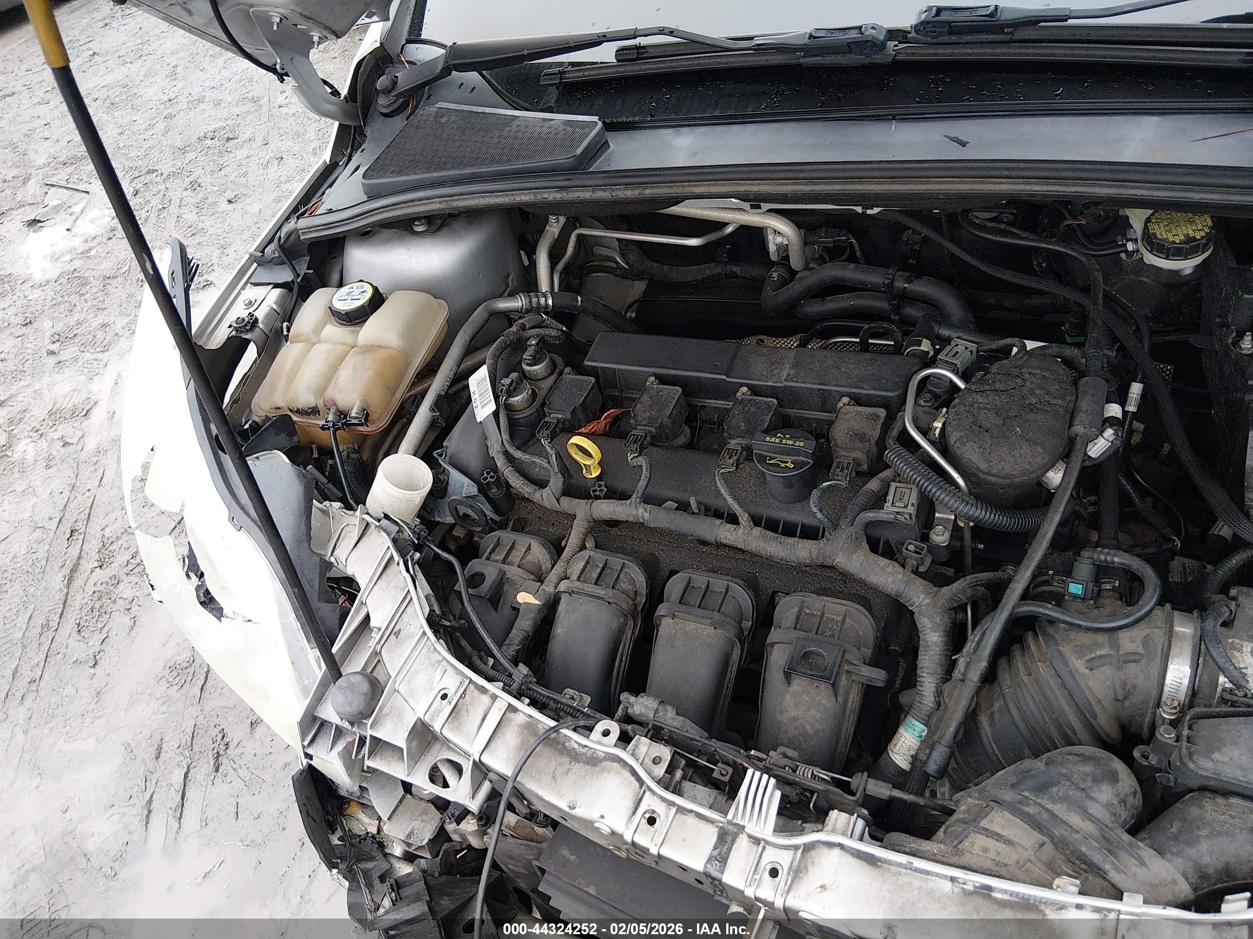 FORD FOCUS image 10