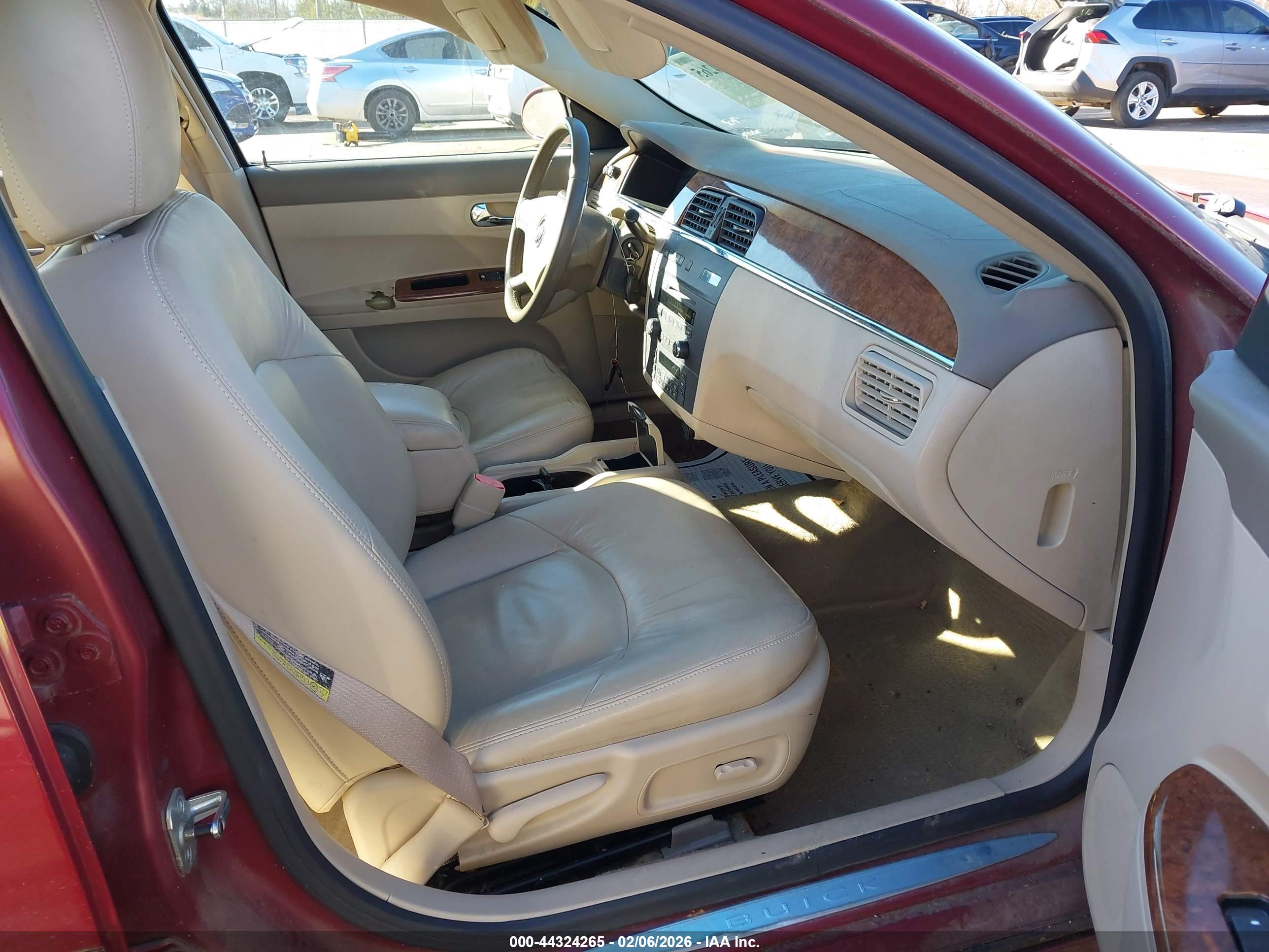 BUICK LACROSSE image 5