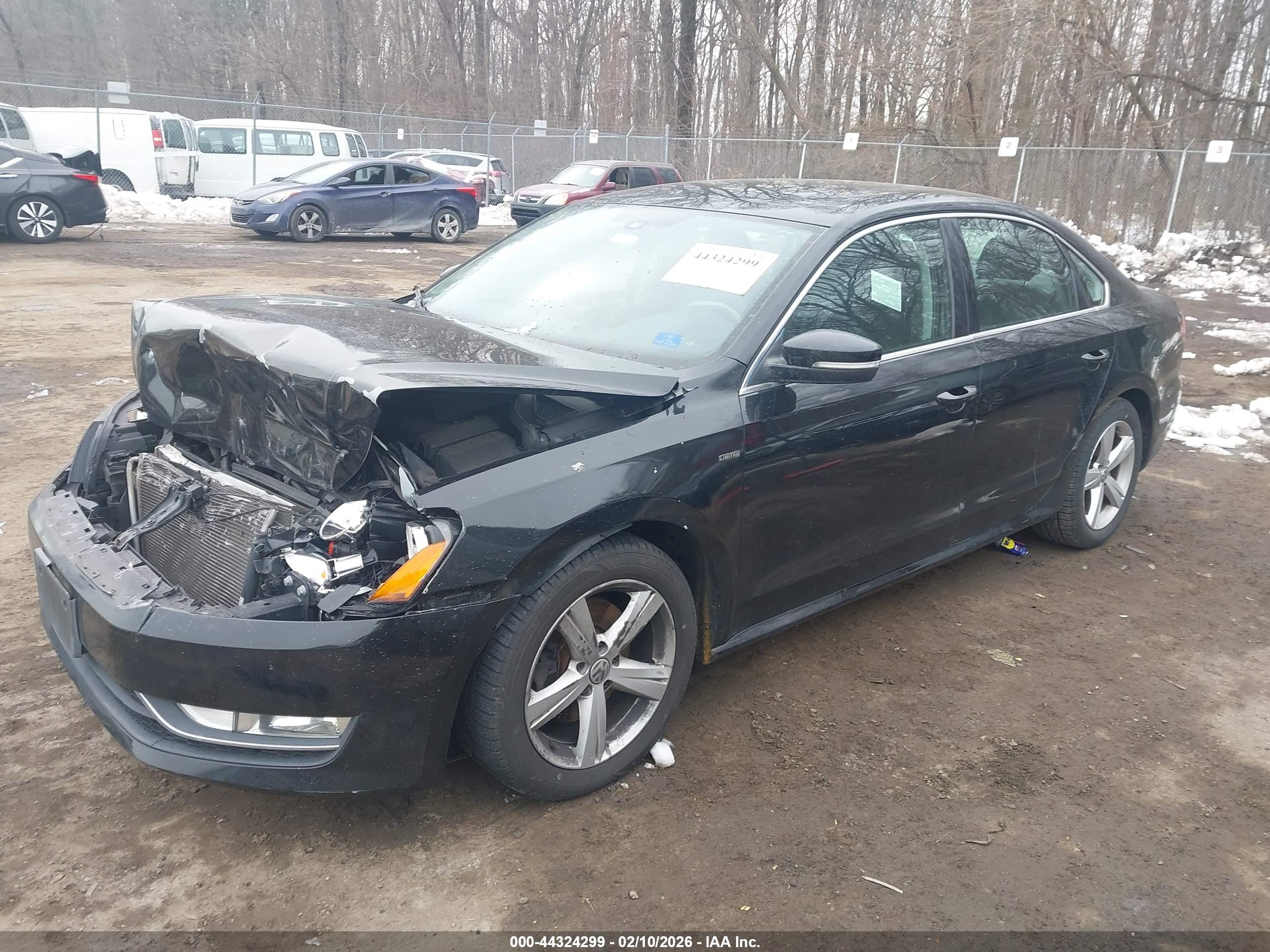 VOLKSWAGEN PASSAT image 2