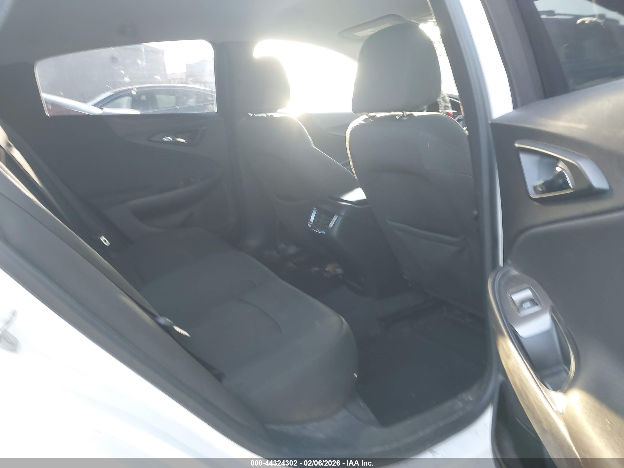 CHEVROLET MALIBU image 8