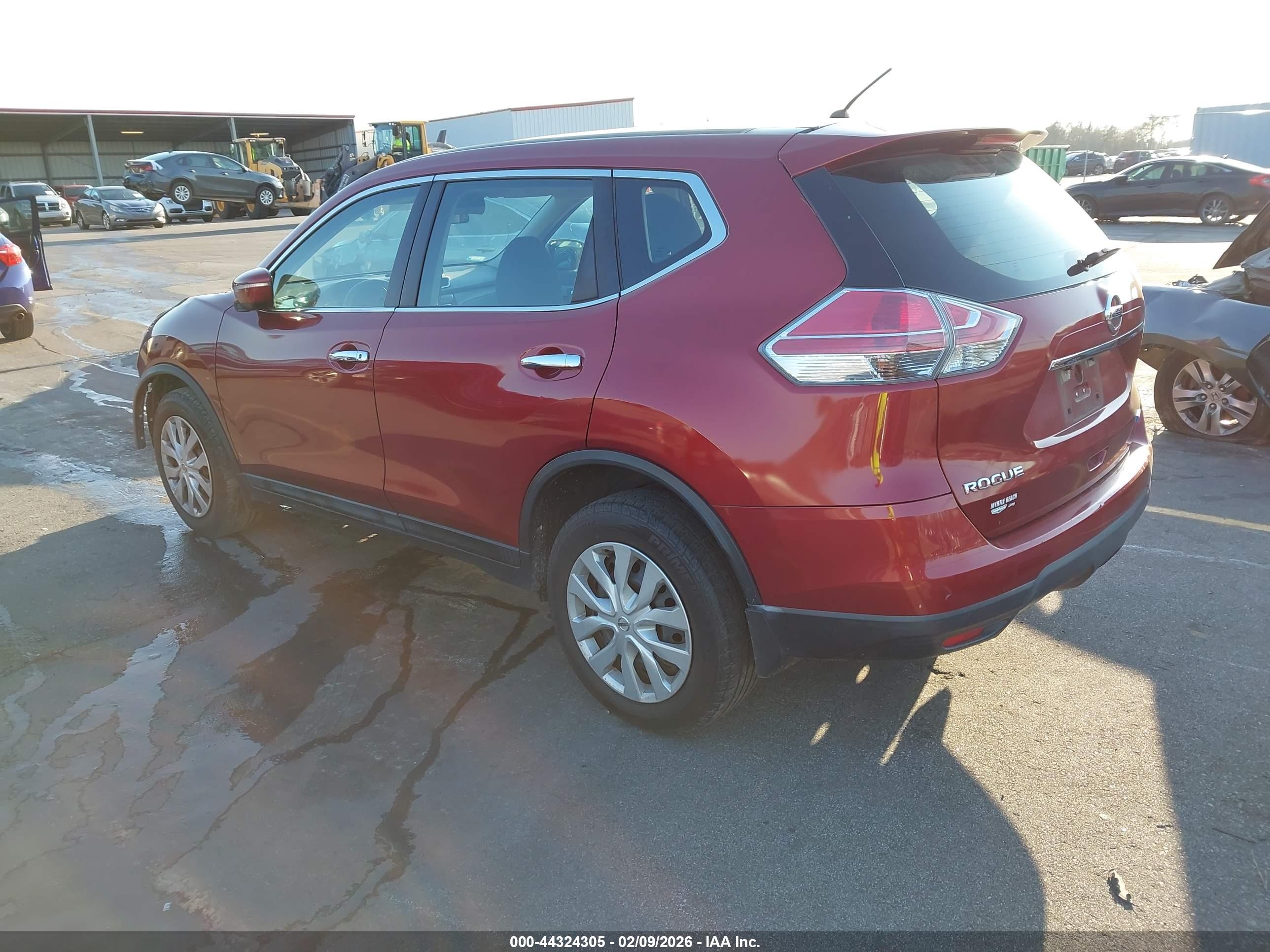 NISSAN ROGUE image 3