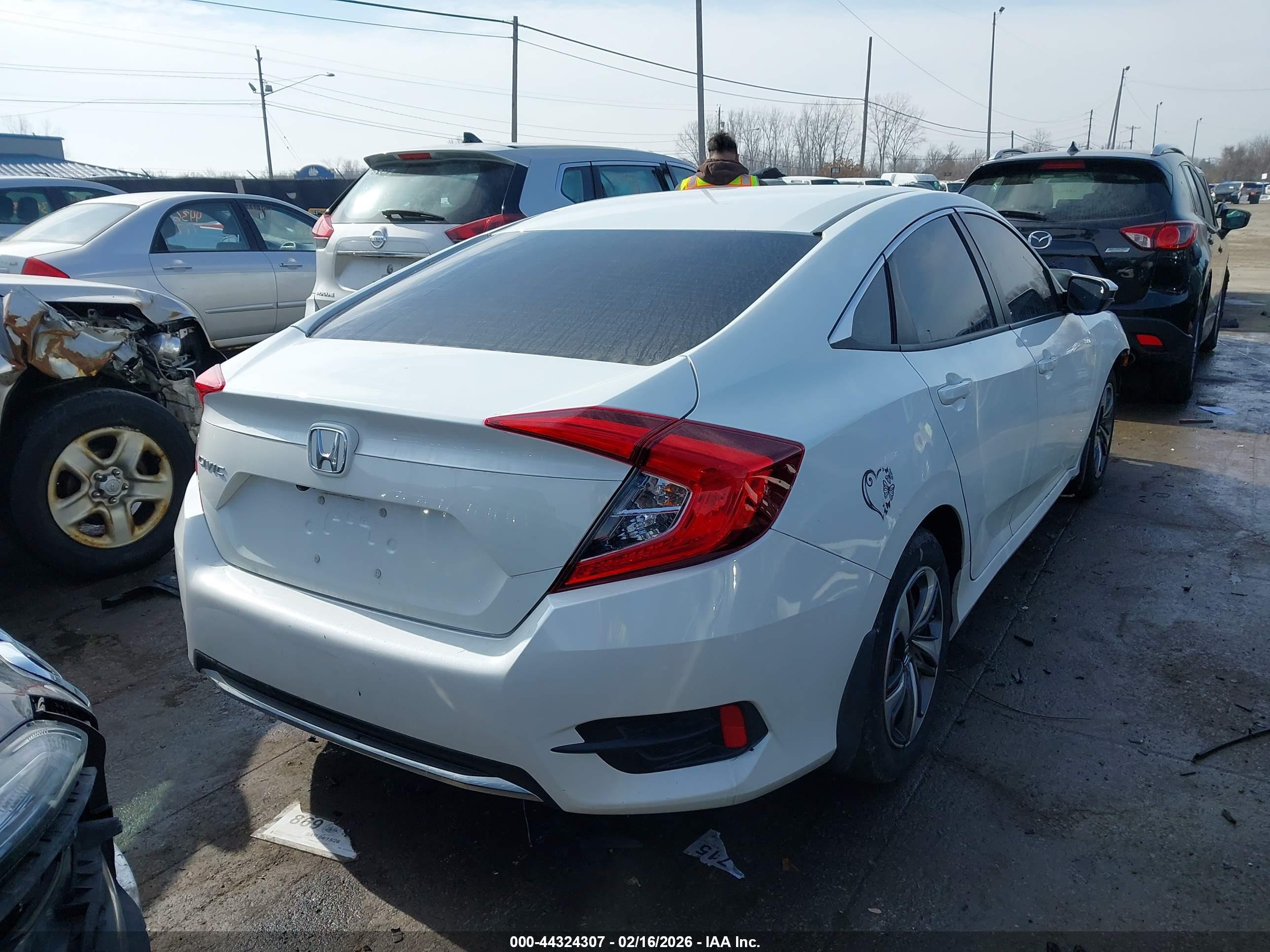 HONDA CIVIC image 4