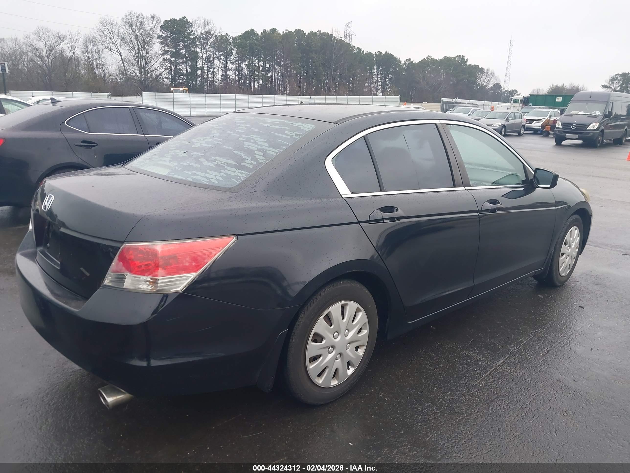 HONDA ACCORD image 4