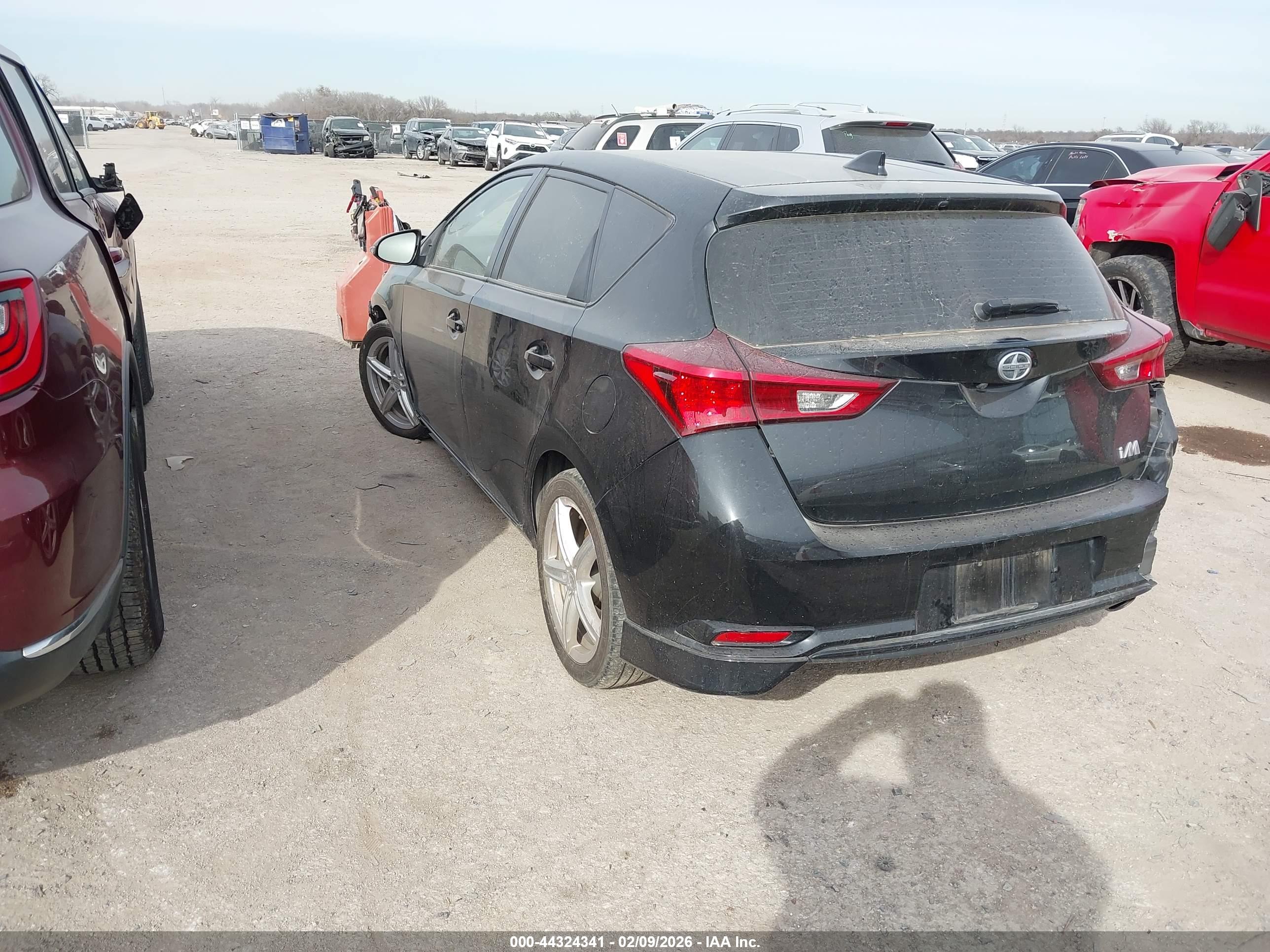 SCION IM image 3