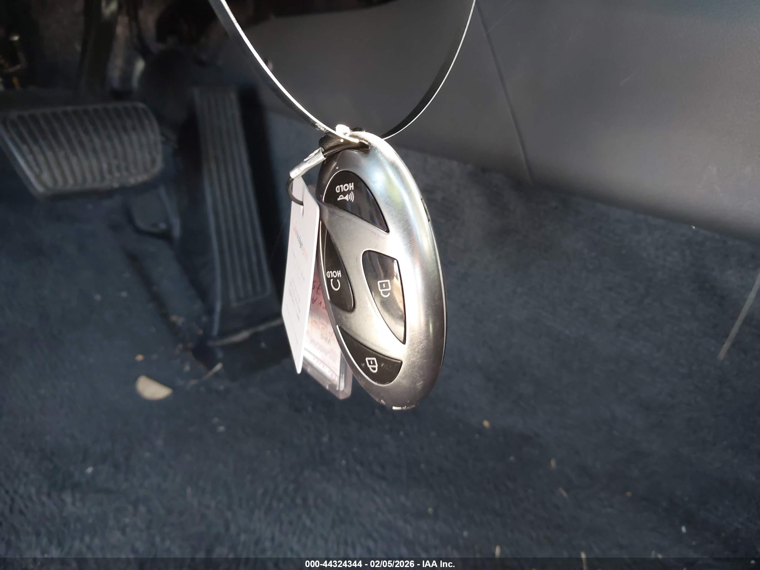HYUNDAI SONATA image 11