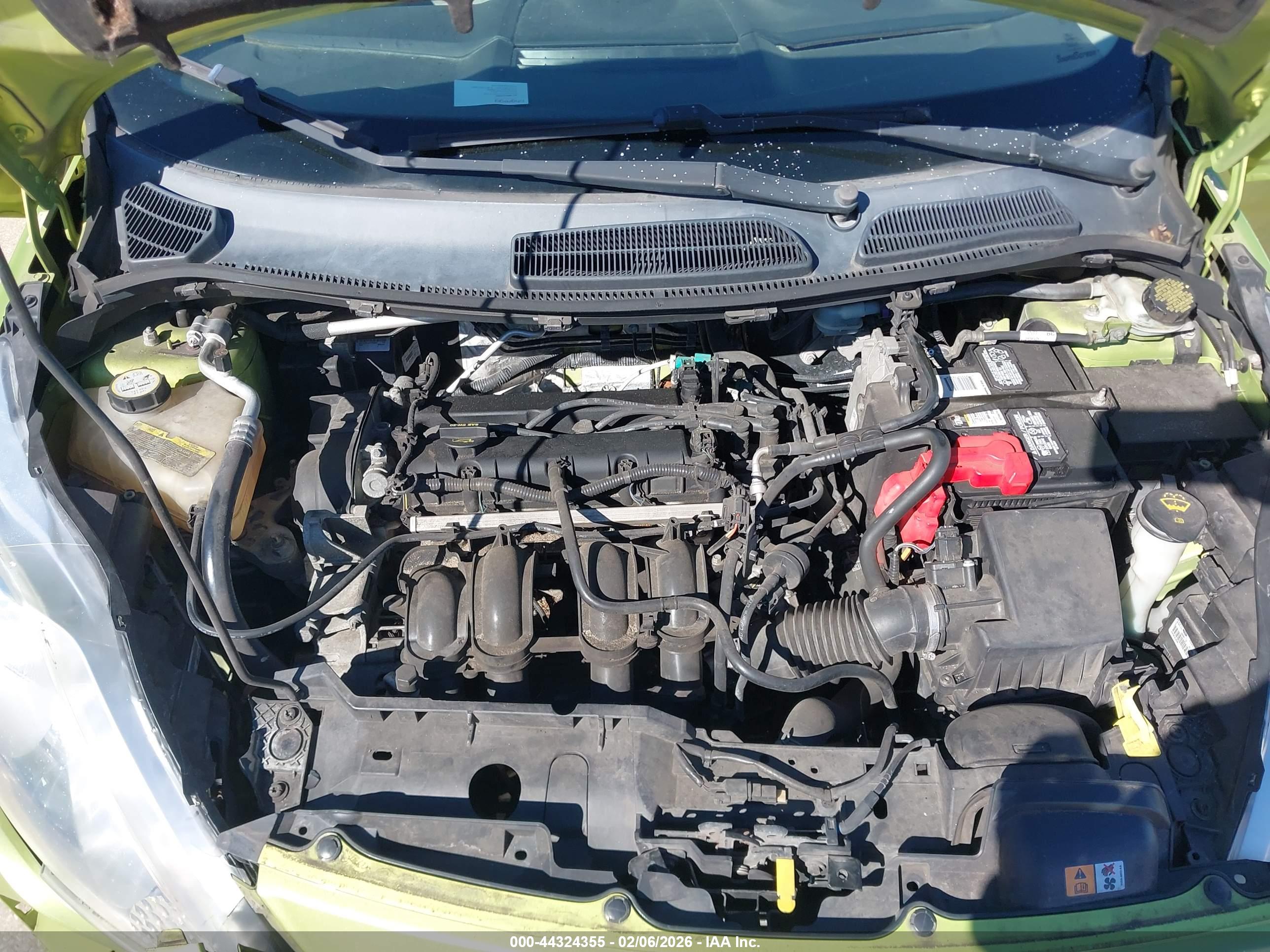 FORD FIESTA image 10