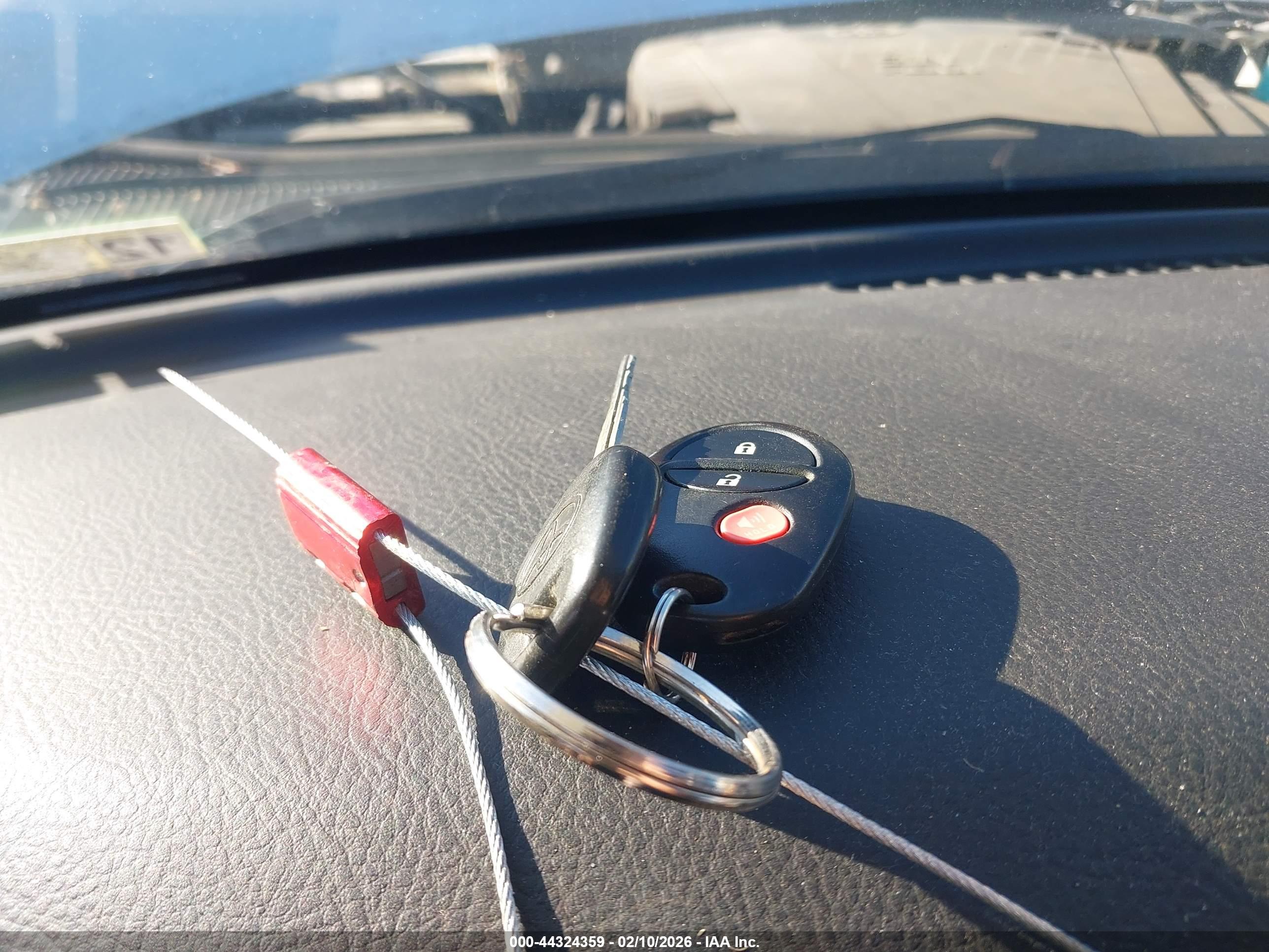 TOYOTA TACOMA image 11