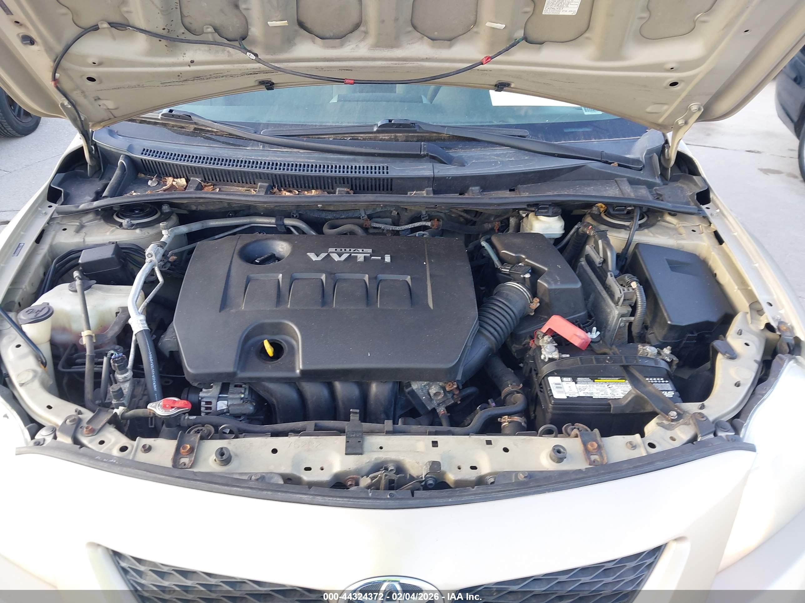 TOYOTA COROLLA image 10