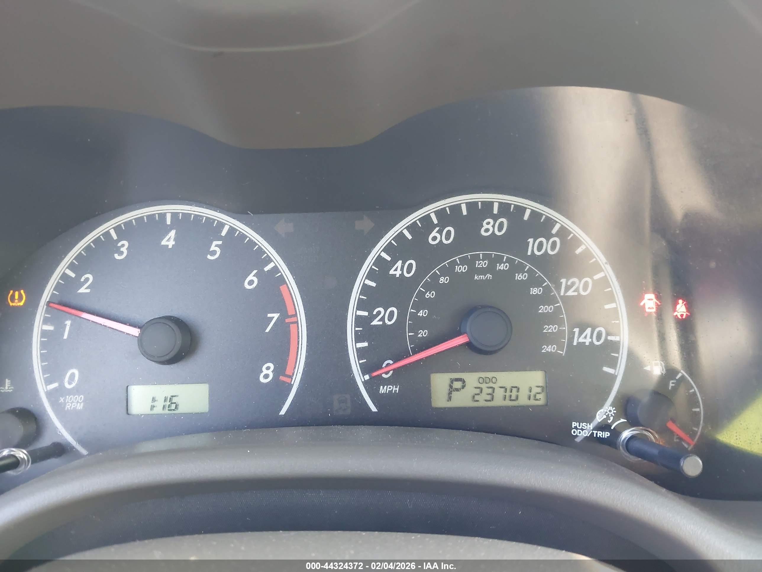 TOYOTA COROLLA image 7