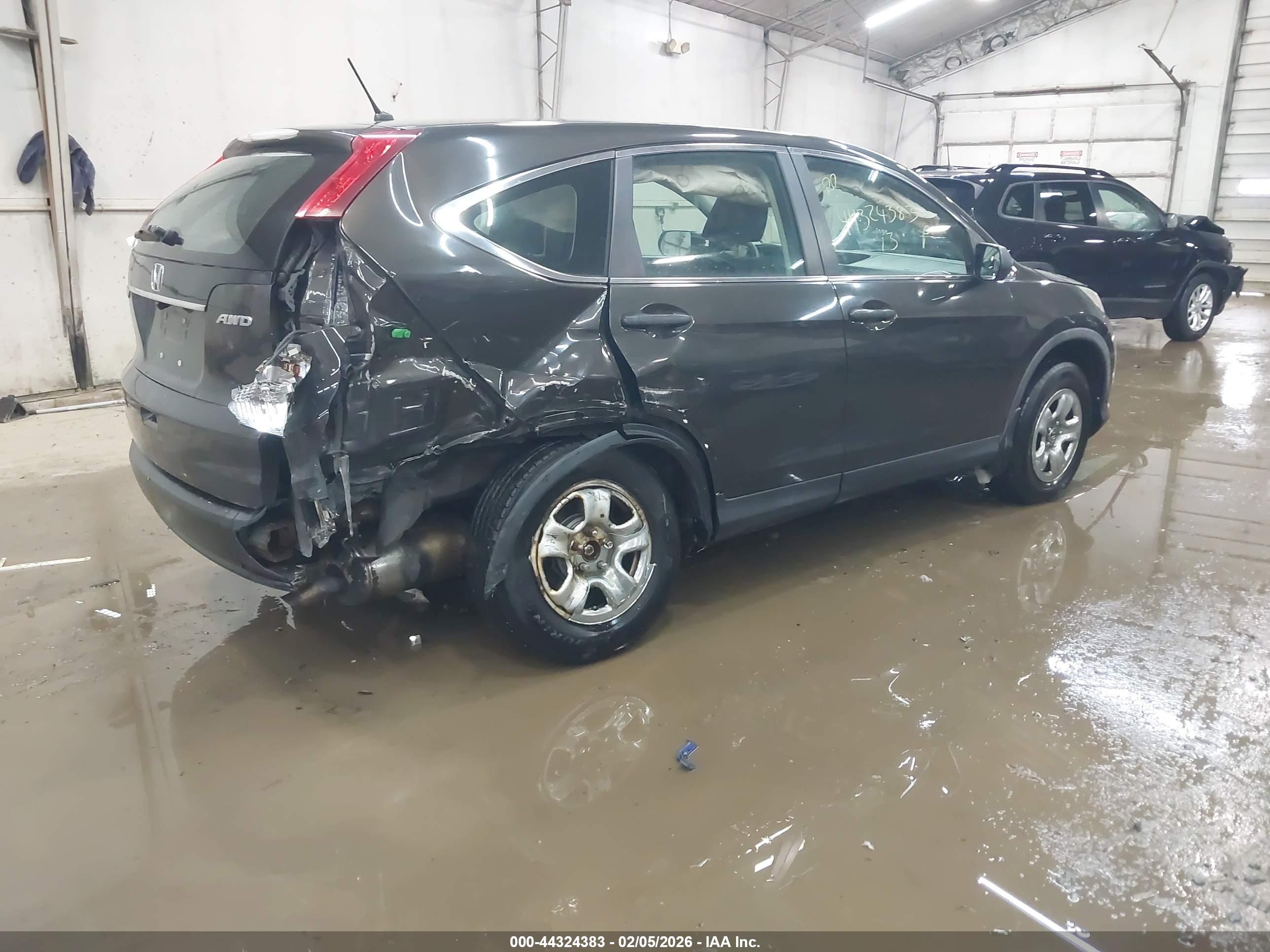 HONDA CR-V image 4