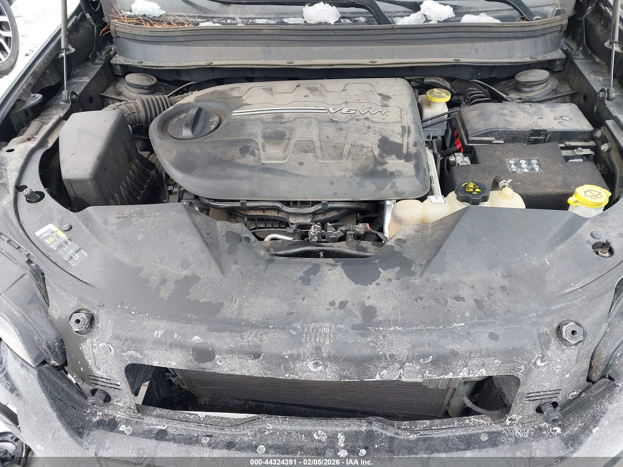 JEEP CHEROKEE image 10