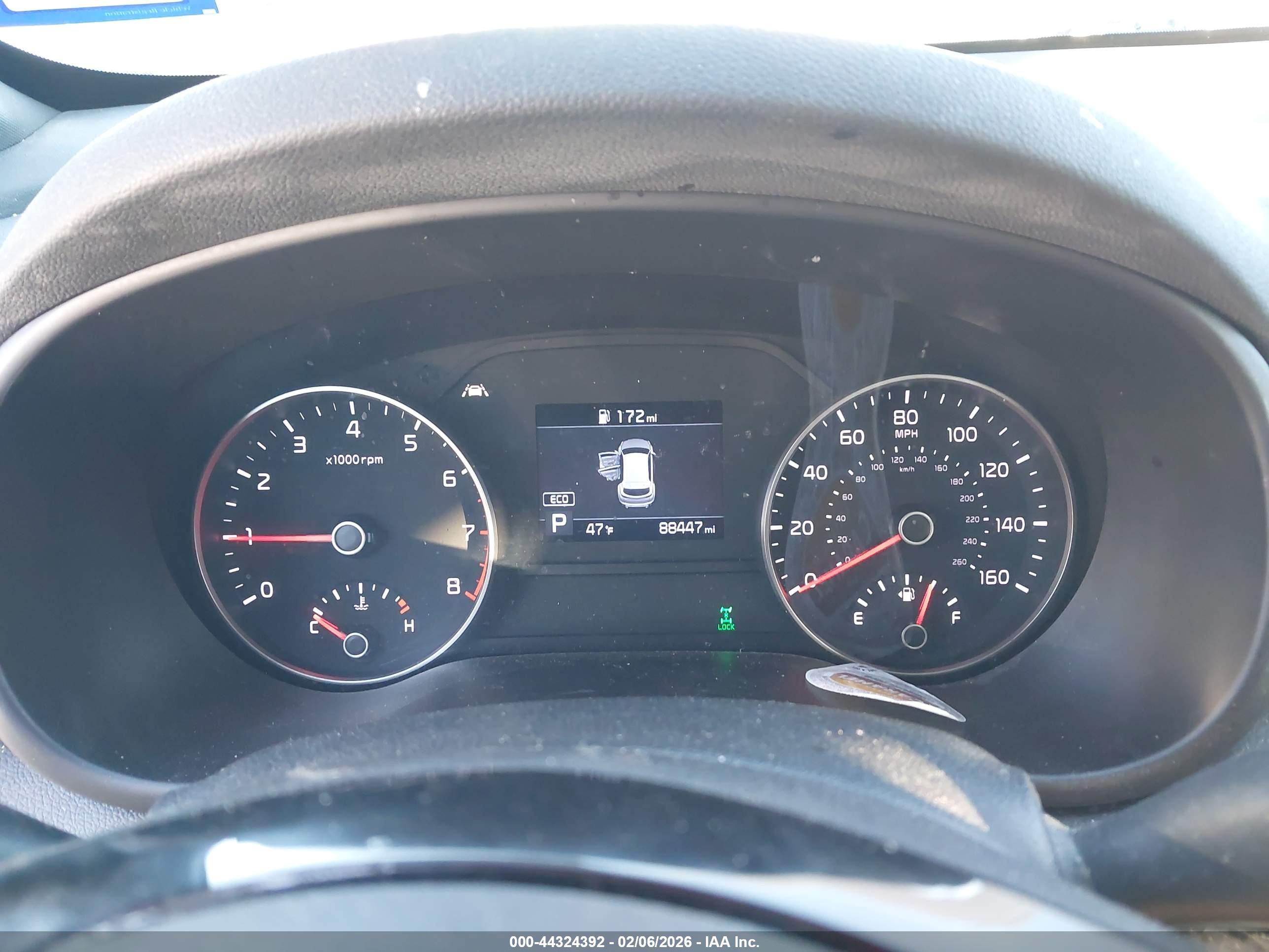 KIA SPORTAGE image 7