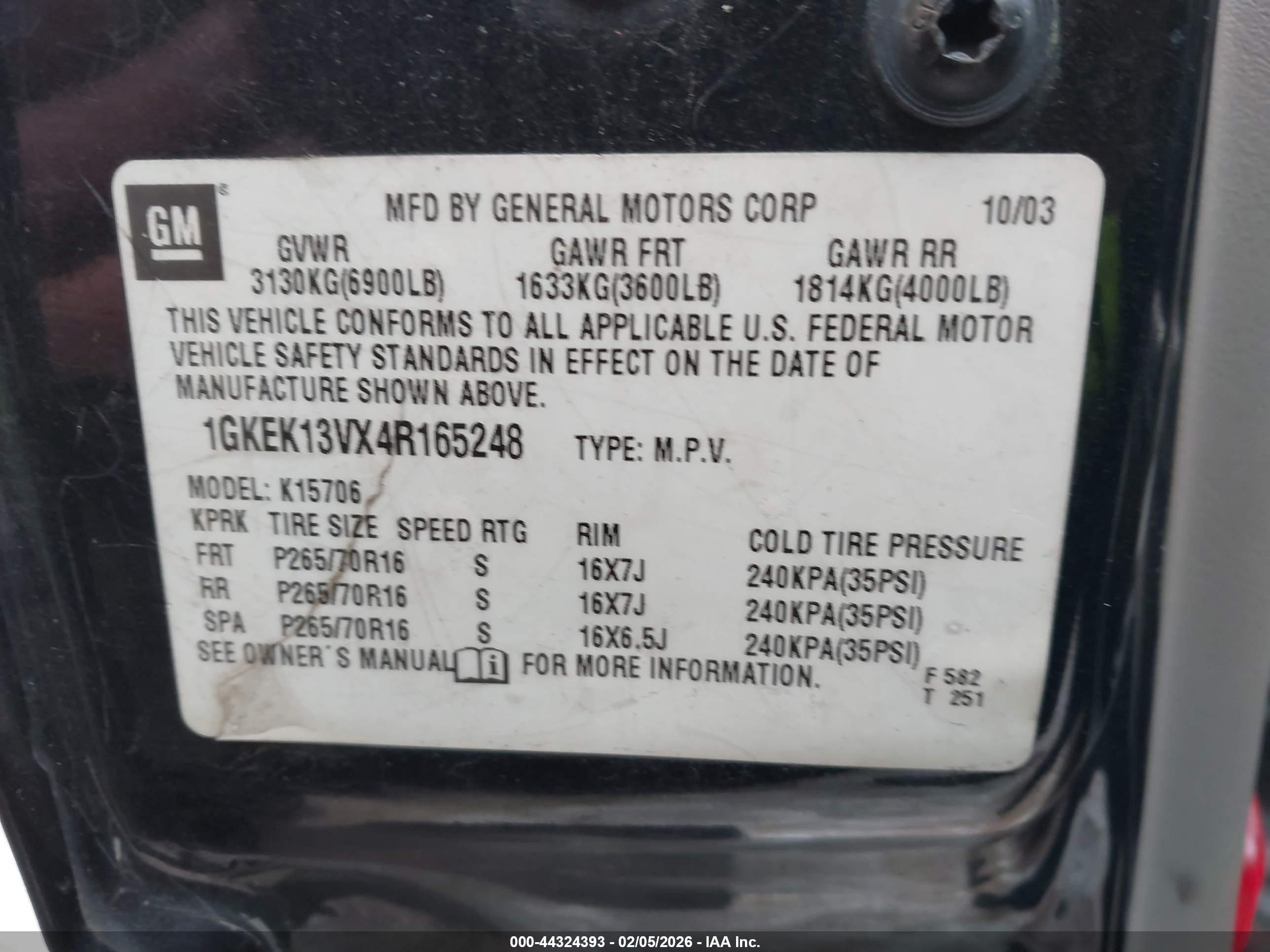GMC YUKON image 9