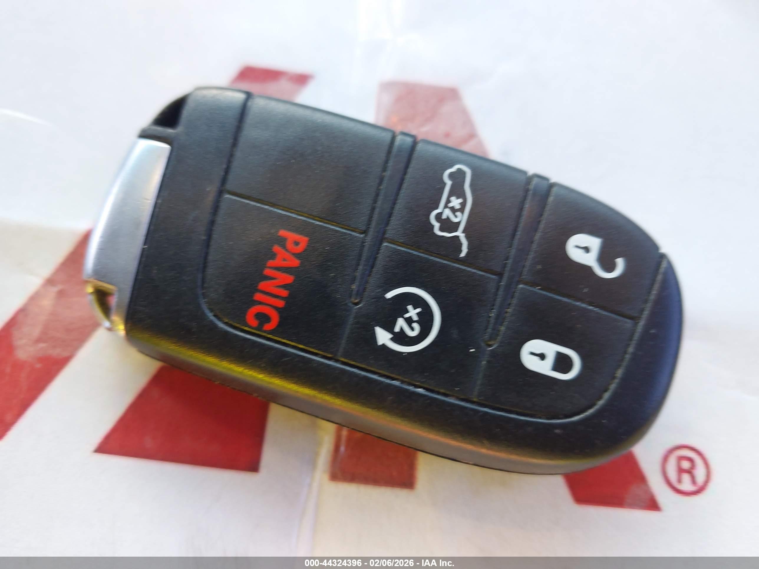 JEEP GRAND image 11