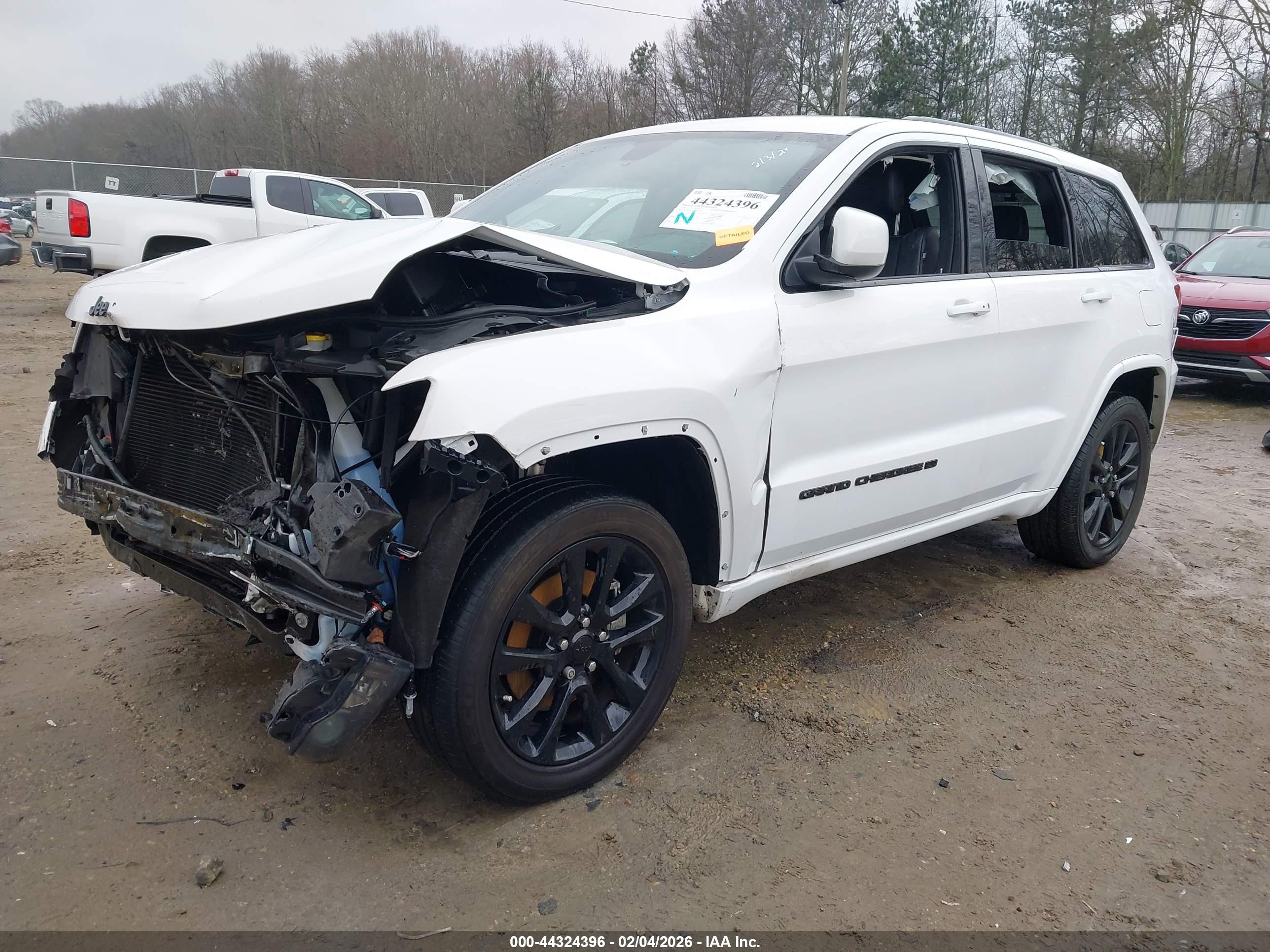 JEEP GRAND image 2