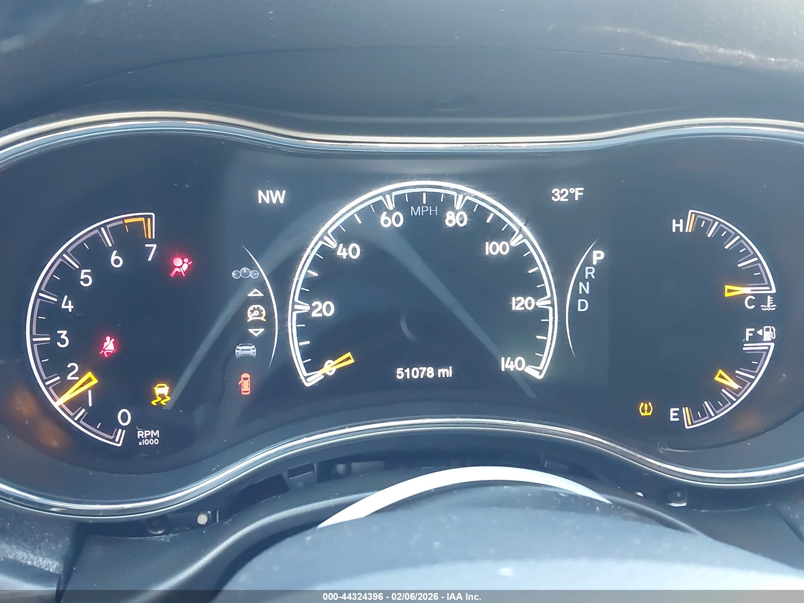 JEEP GRAND image 7