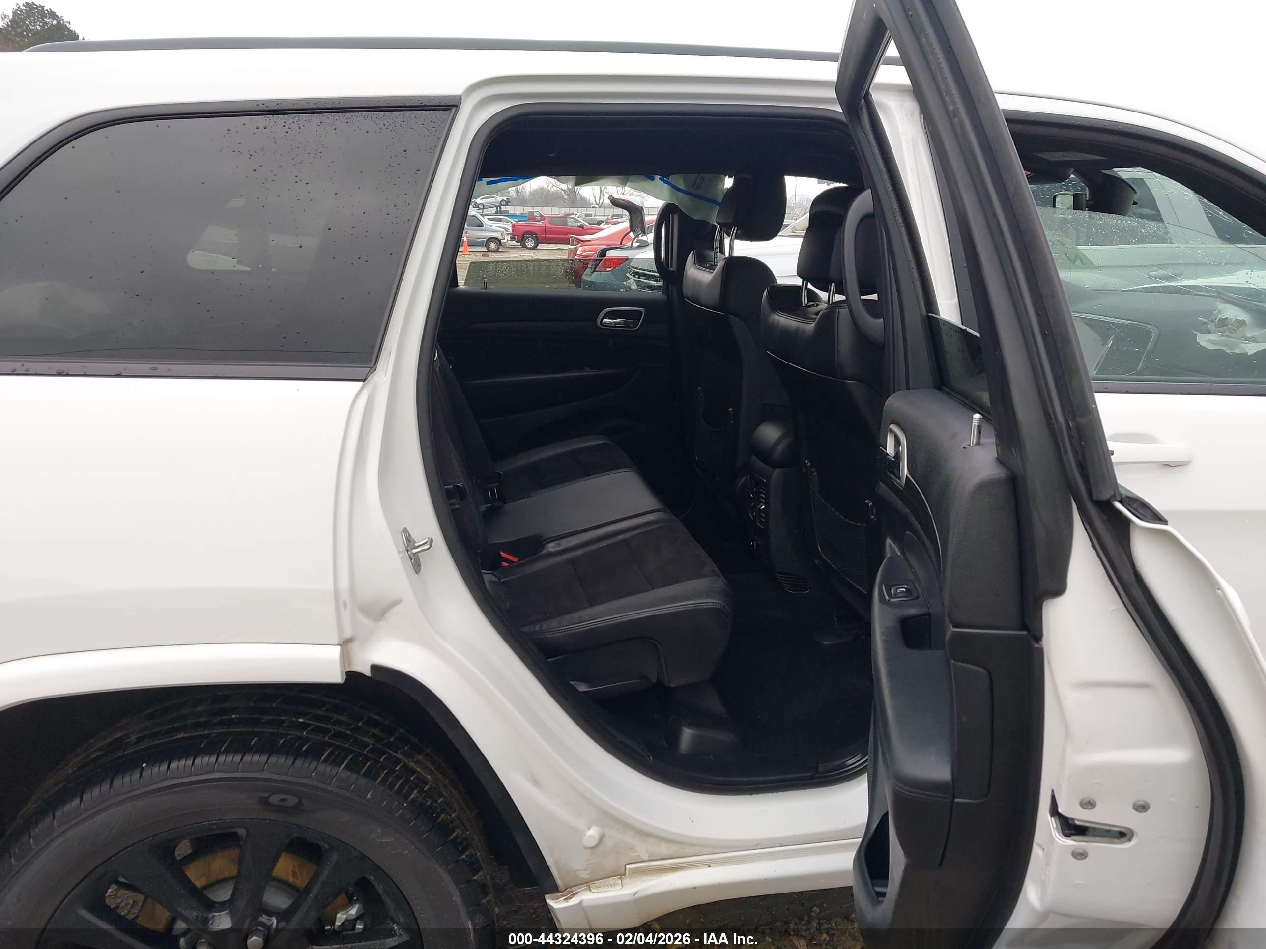 JEEP GRAND image 8