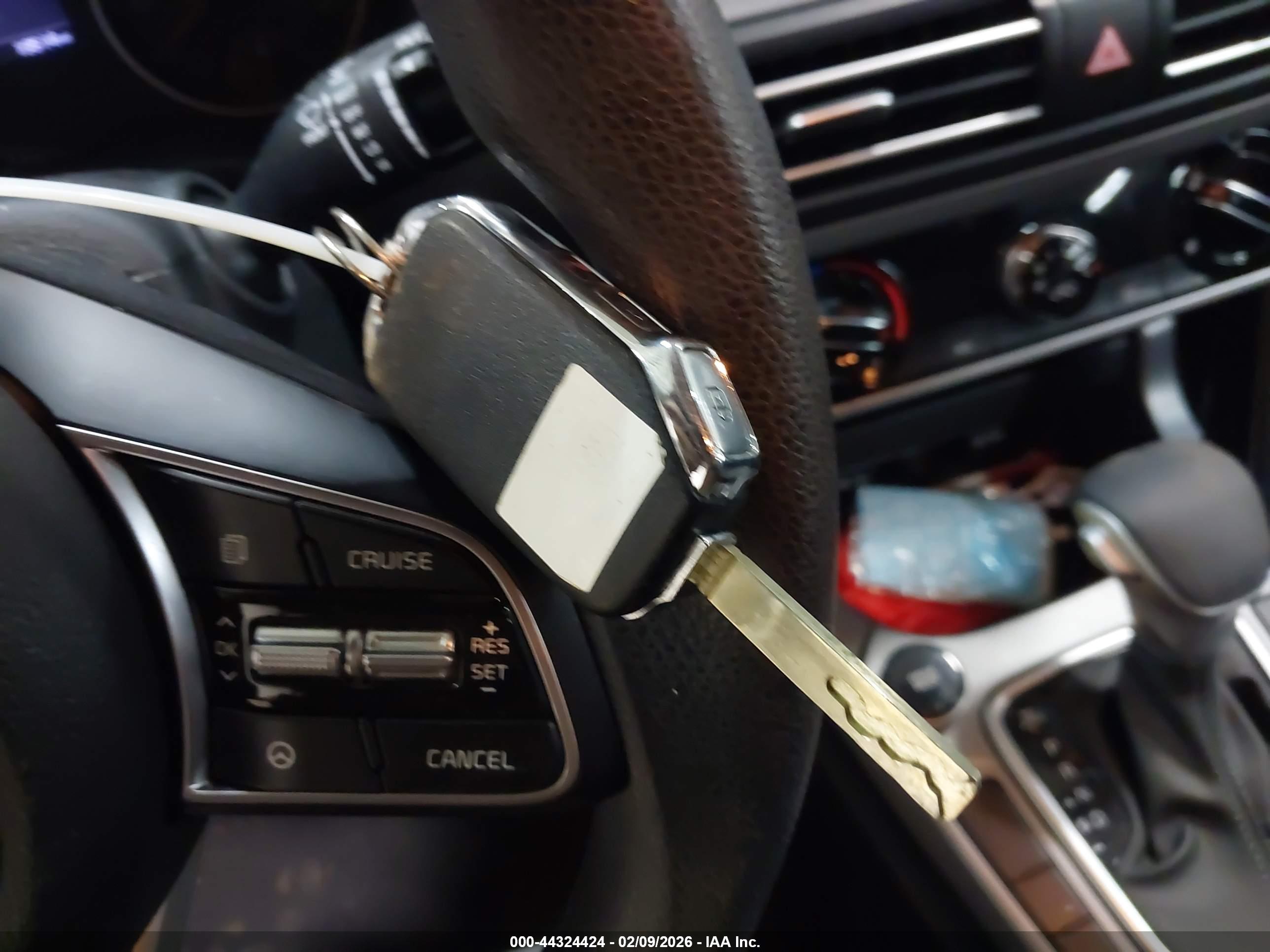 KIA SELTOS image 11