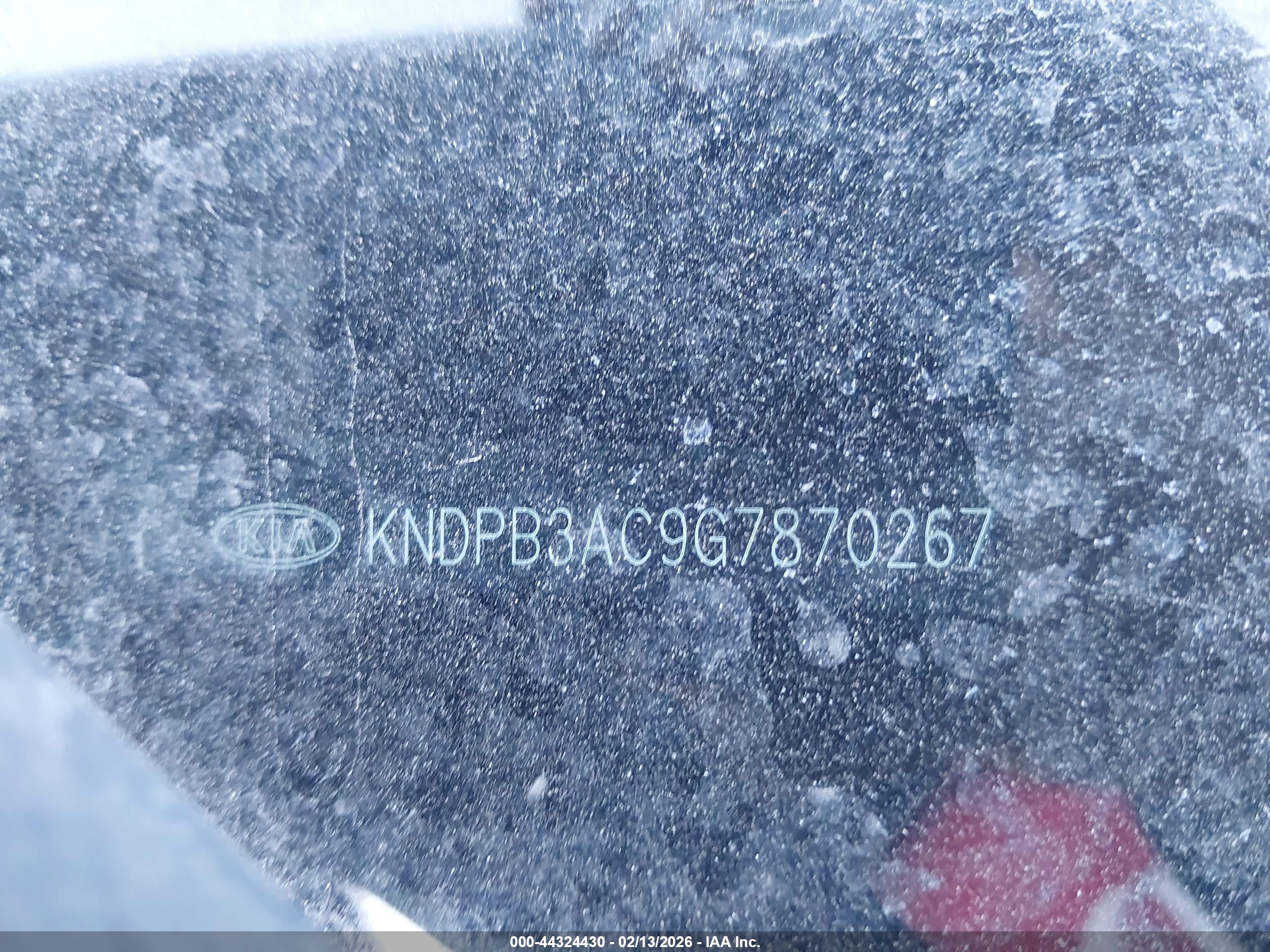 KIA SPORTAGE image 9