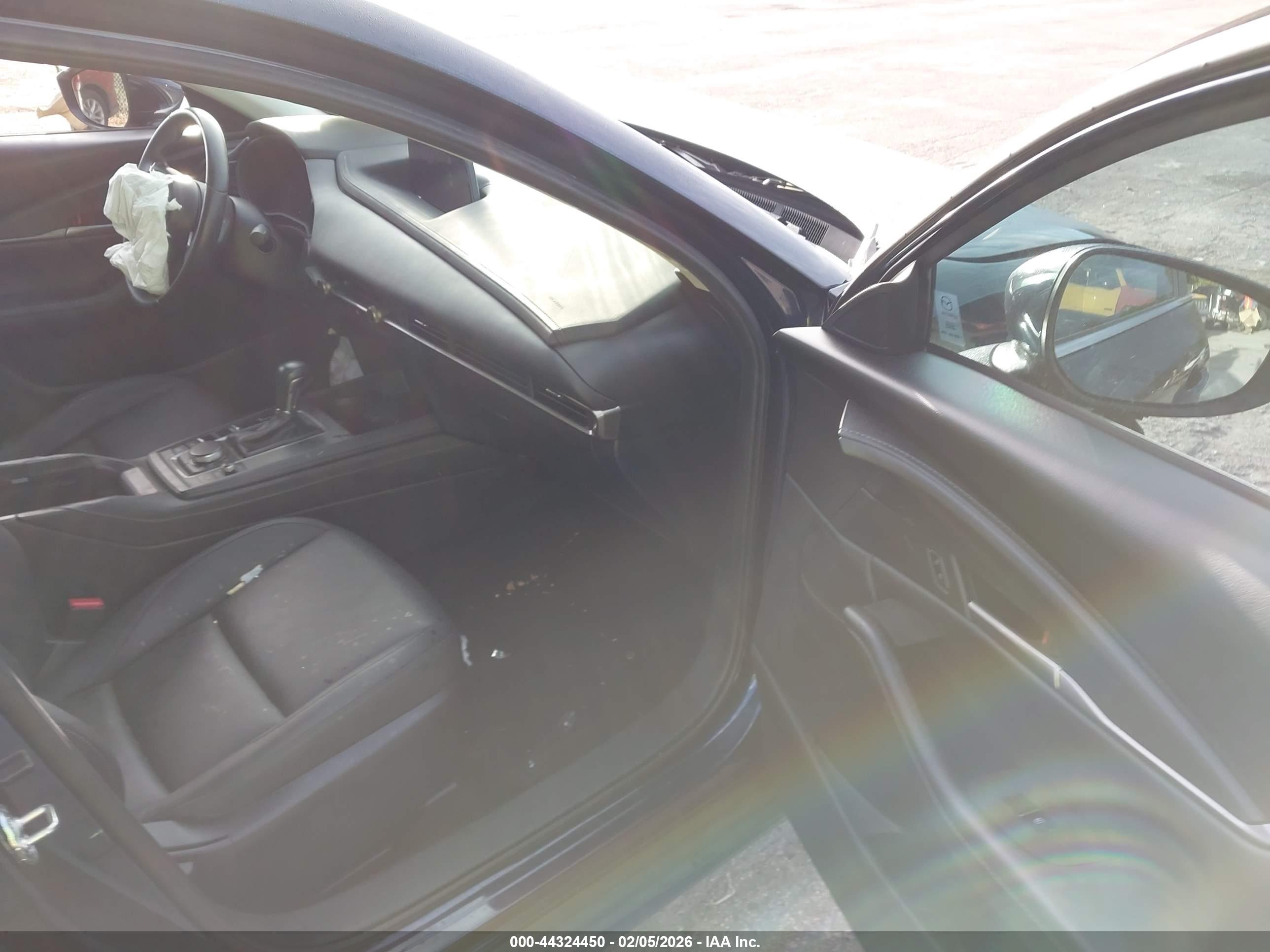 MAZDA CX-30 image 5