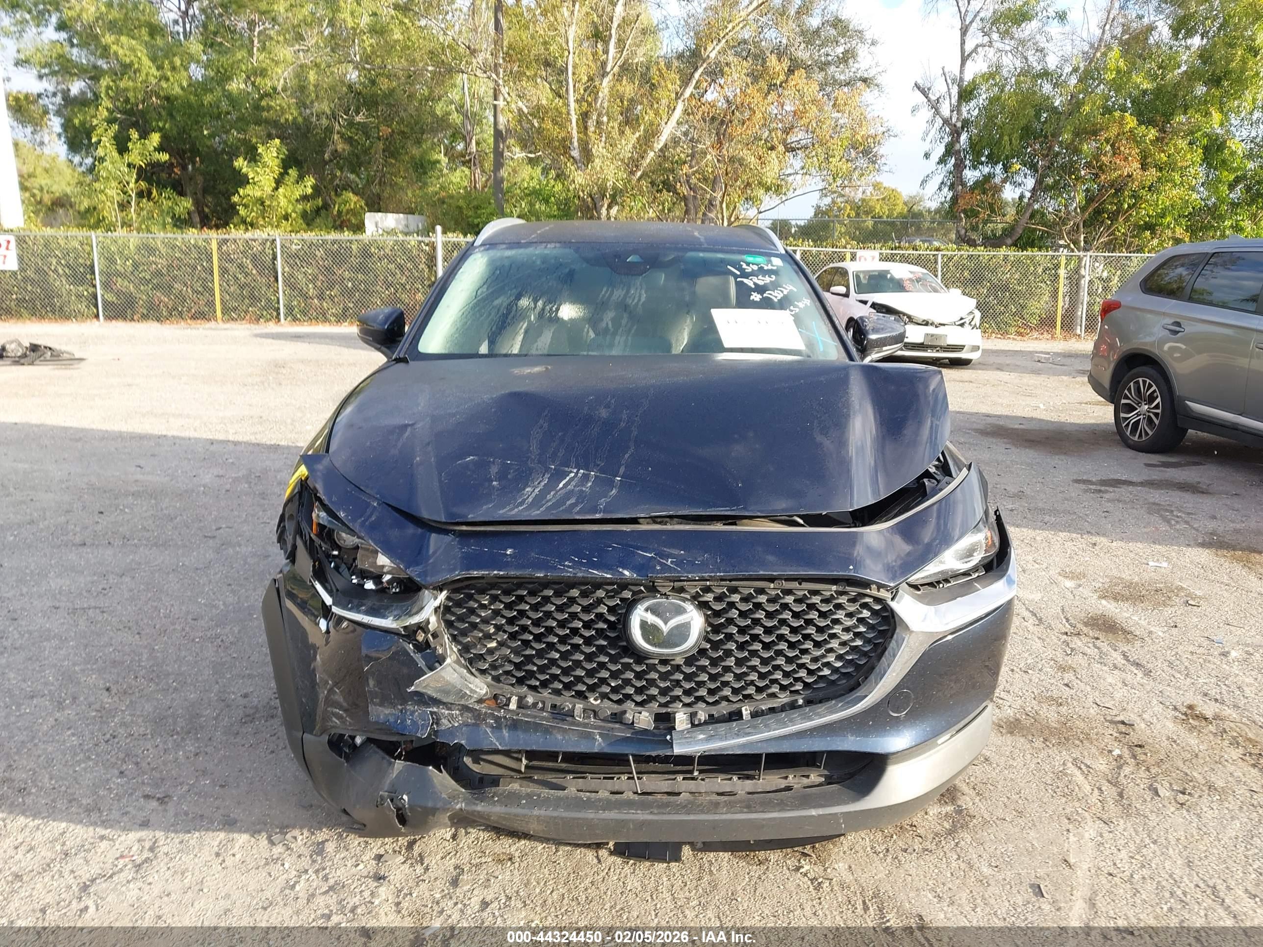 MAZDA CX-30 image 6