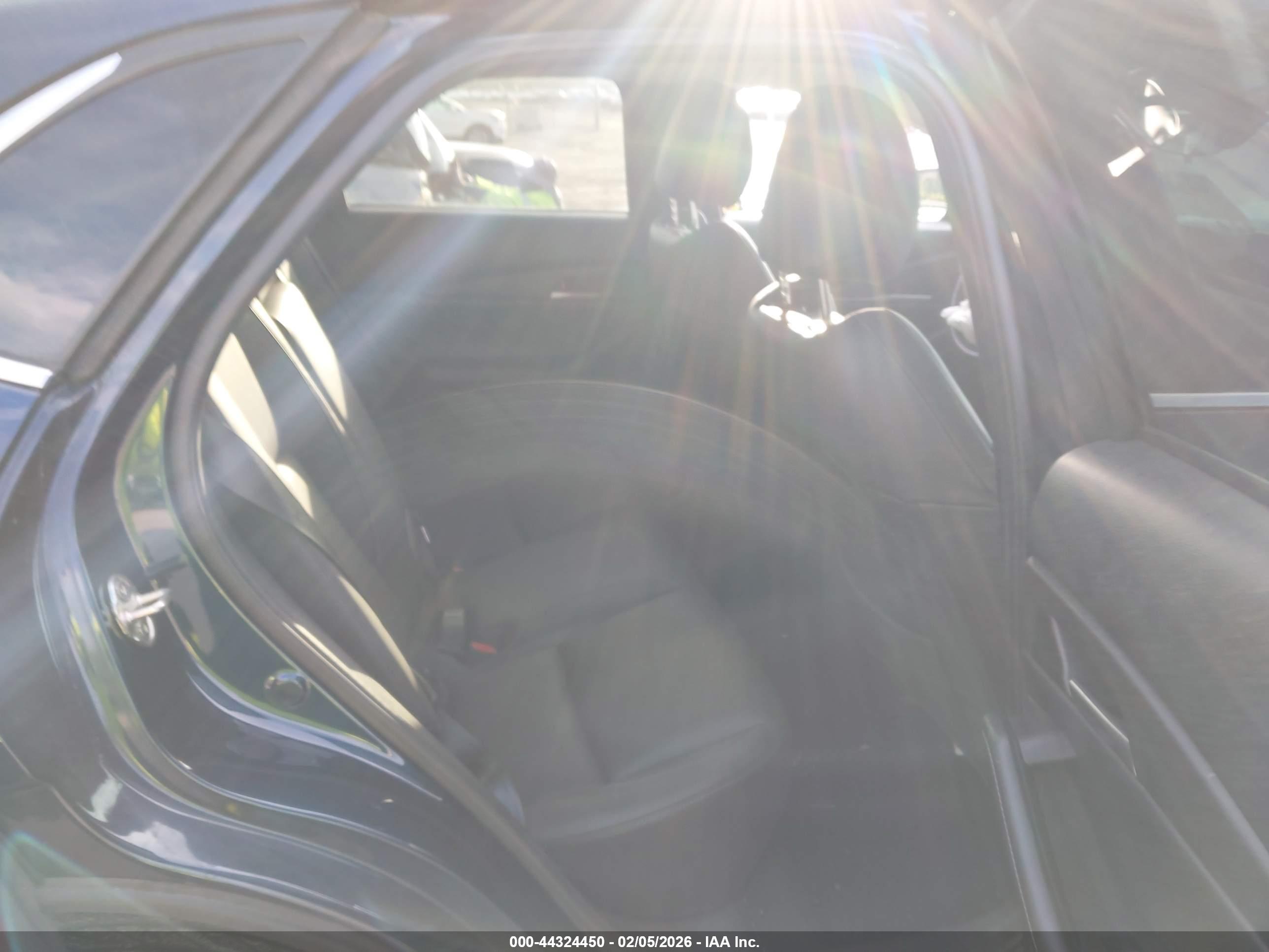 MAZDA CX-30 image 8