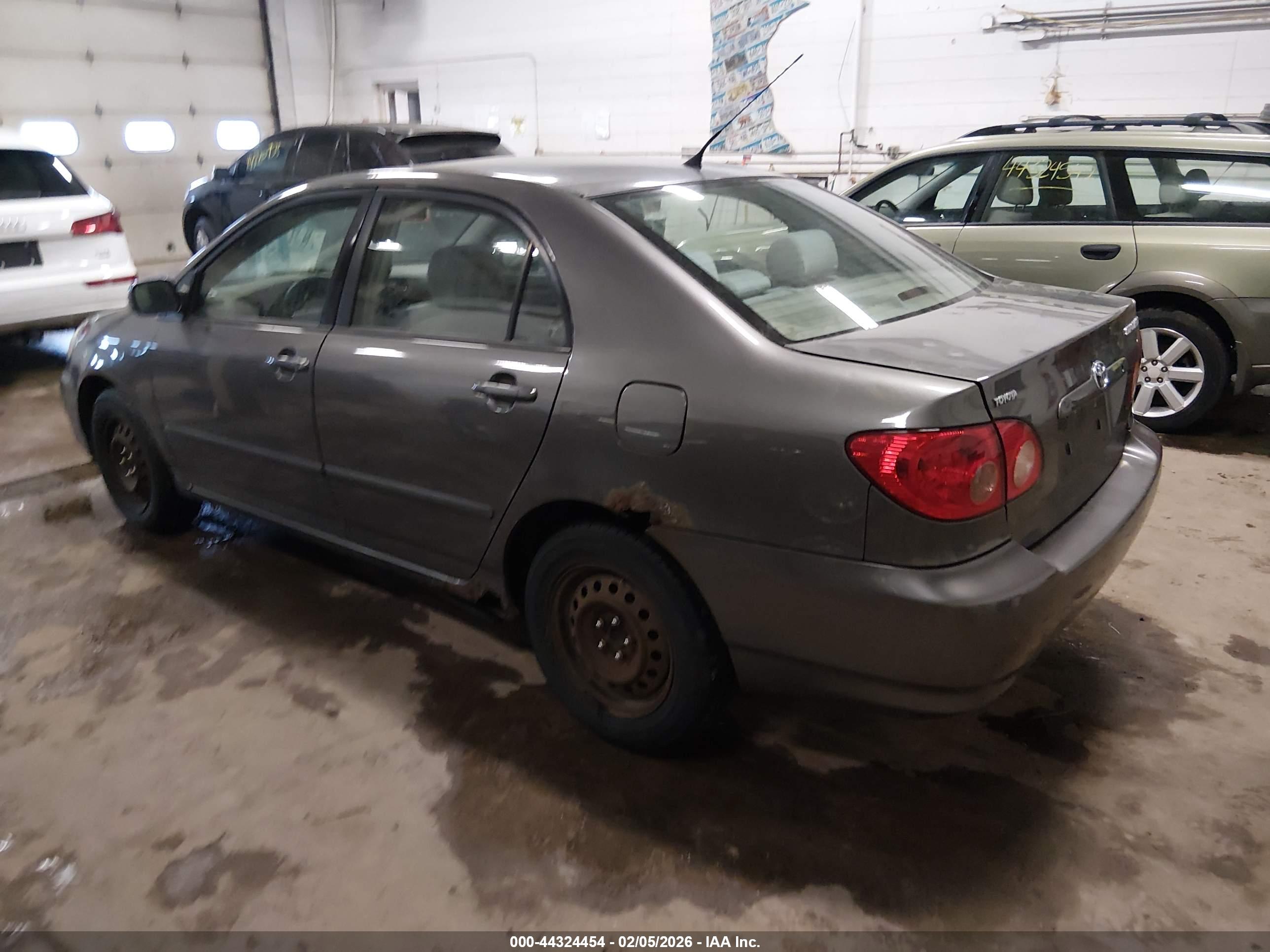TOYOTA COROLLA image 3