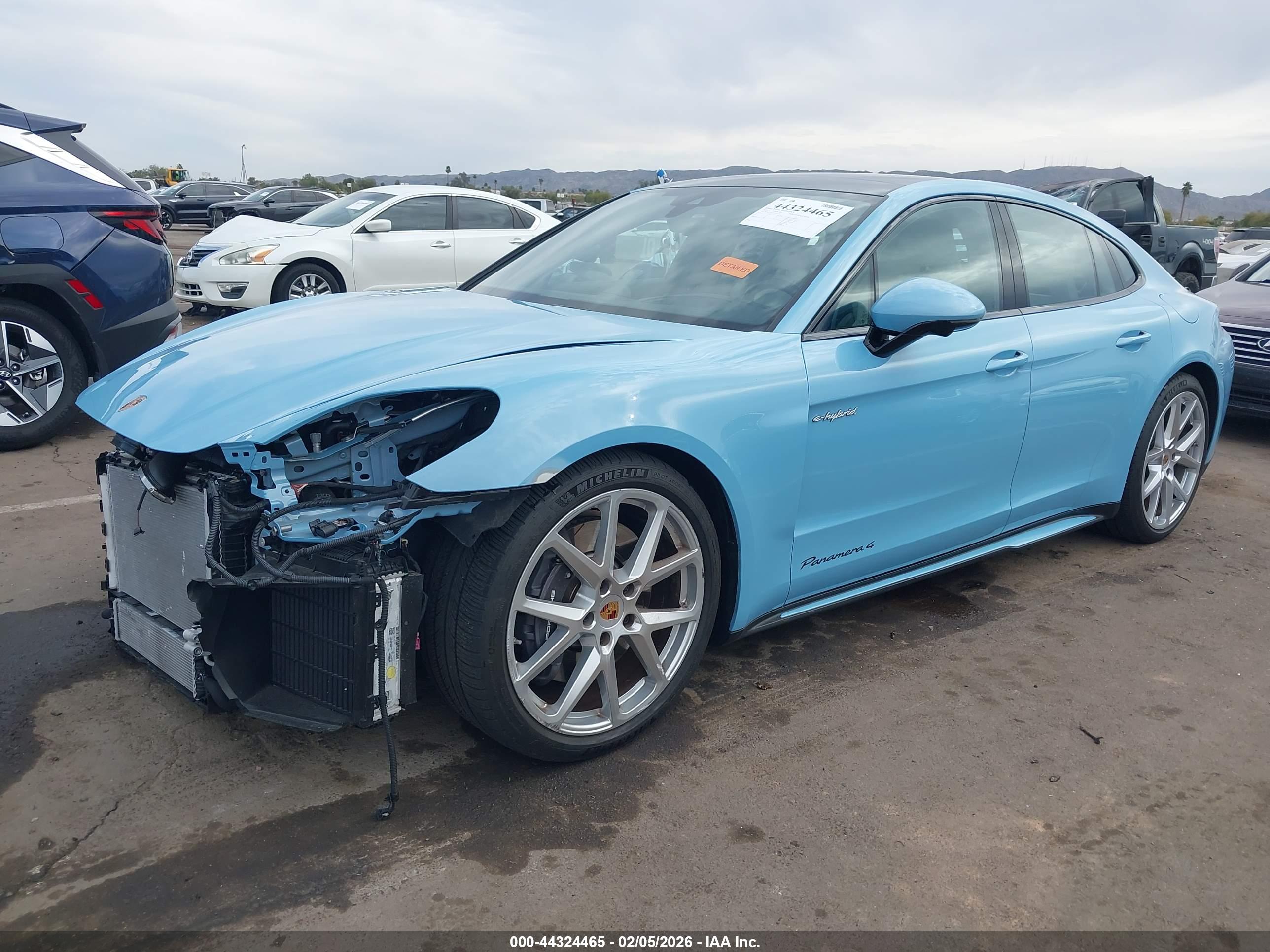 PORSCHE PANAMERA image 2