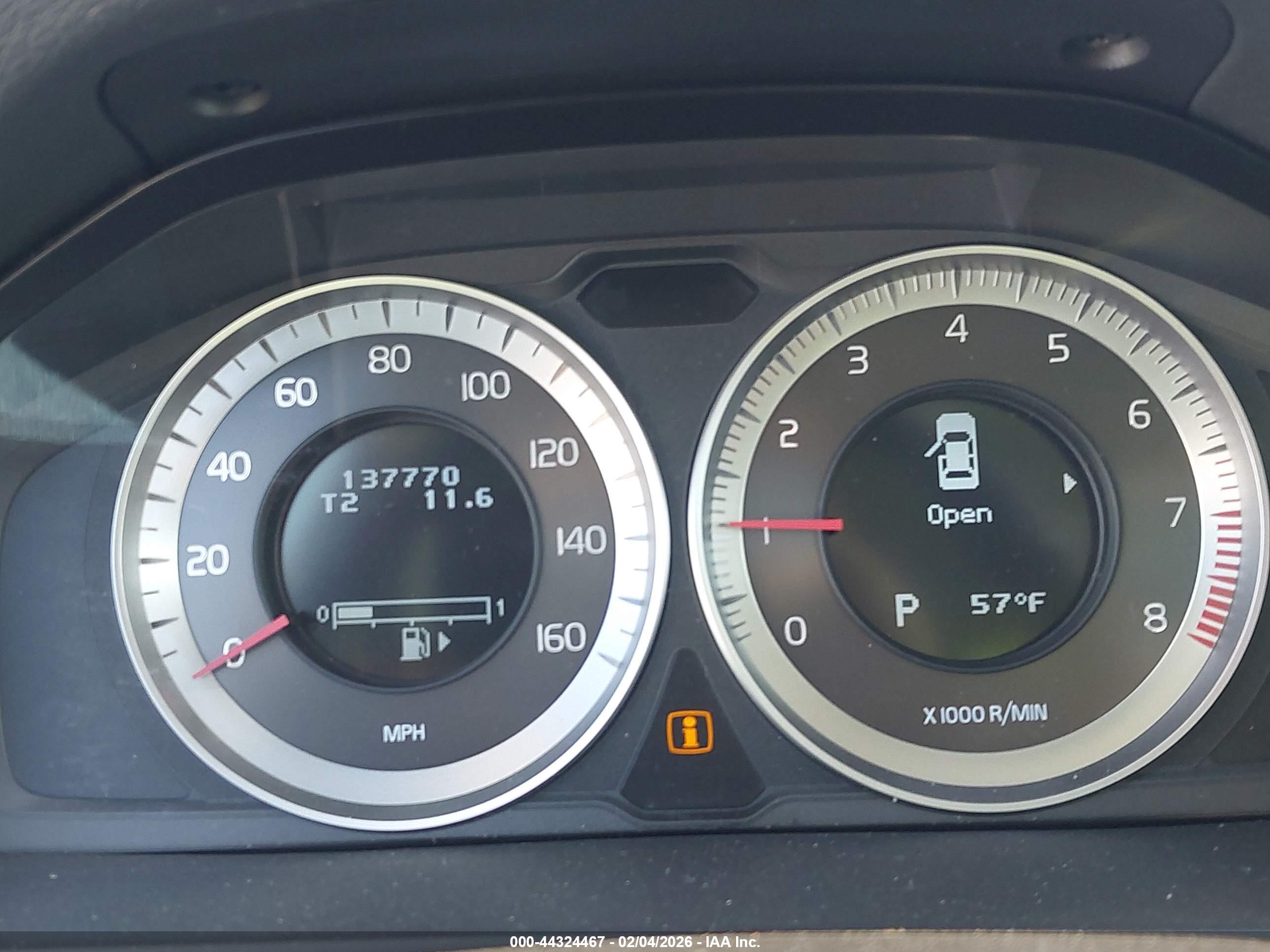 VOLVO S60 image 7