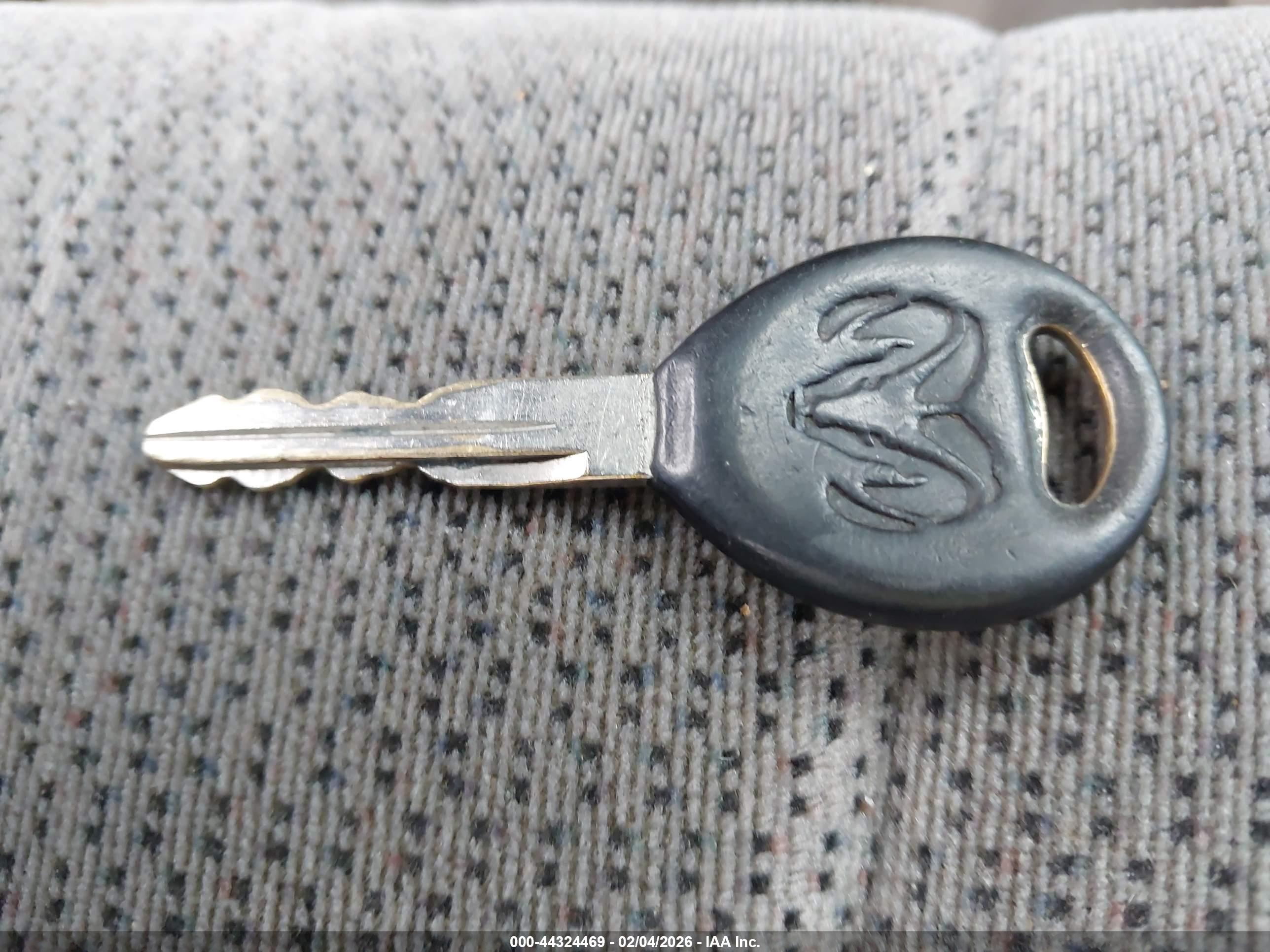 DODGE DAKOTA image 11
