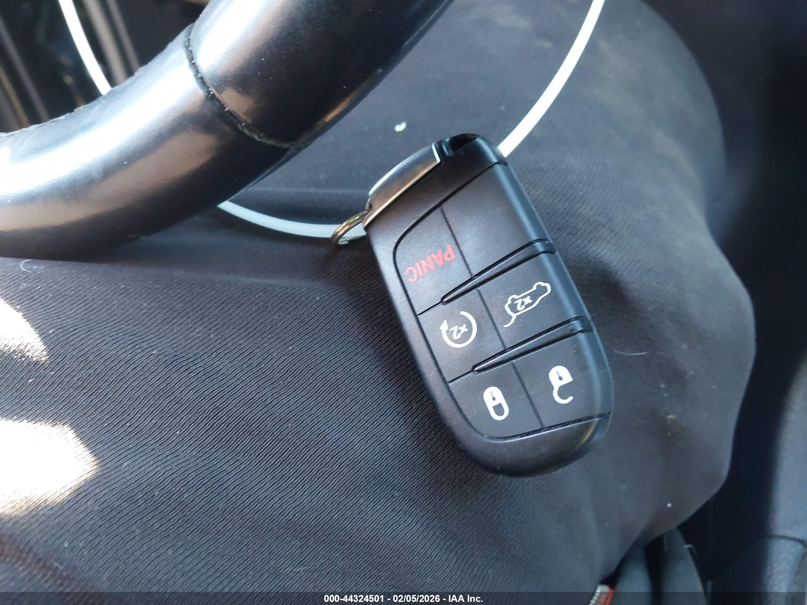 JEEP GRAND image 11