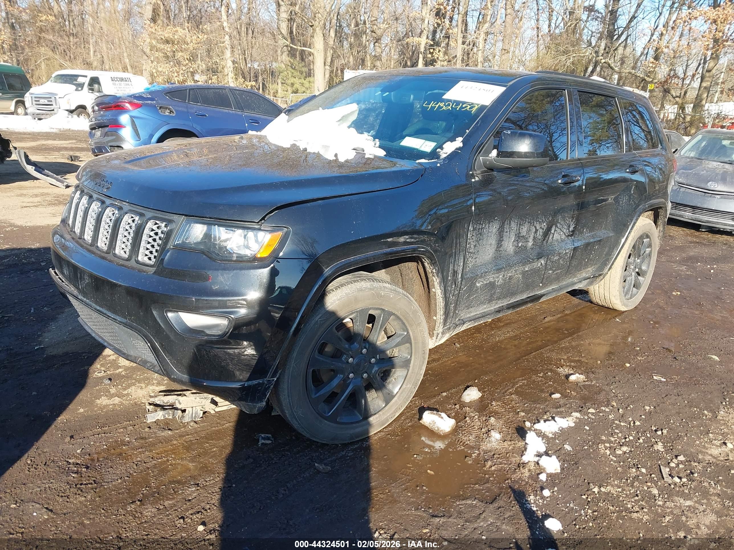 JEEP GRAND image 2