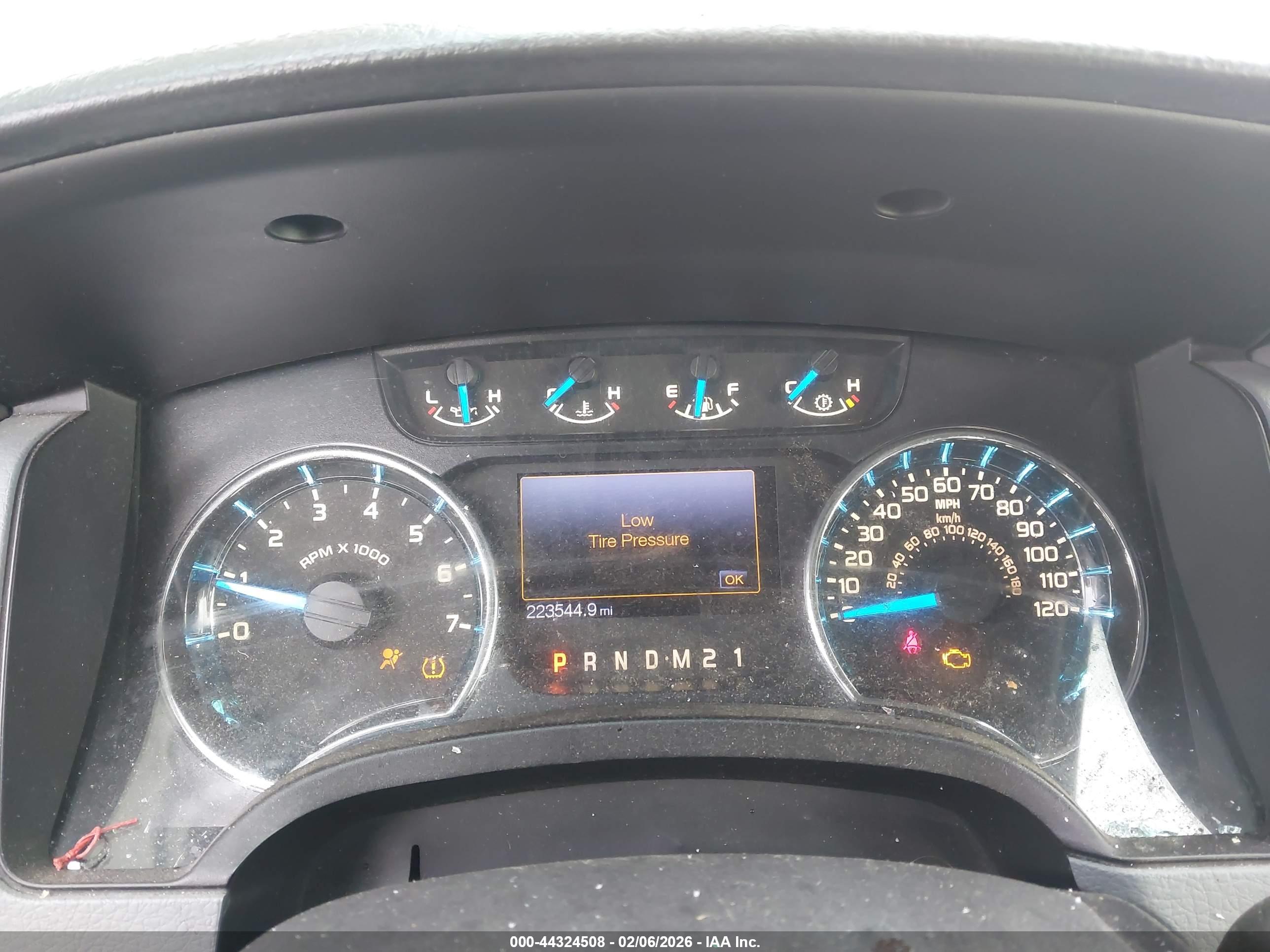 FORD F-150 image 7