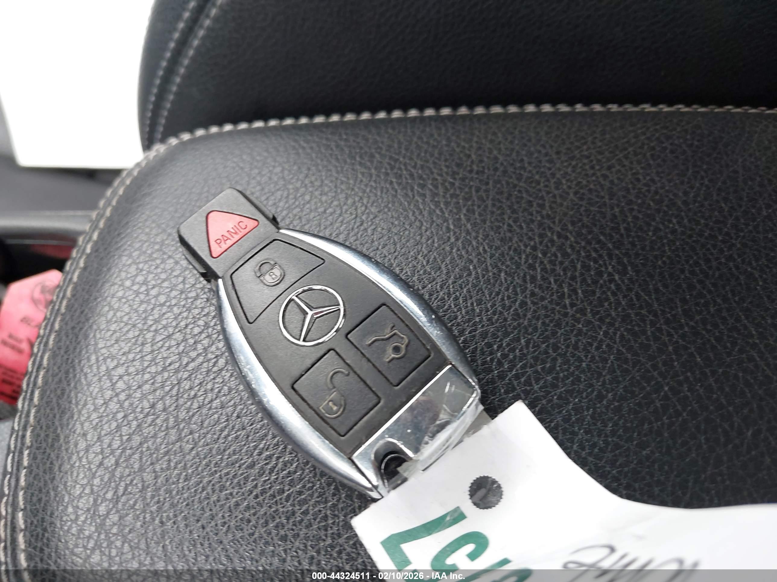 MERCEDES-BENZ CLA image 11
