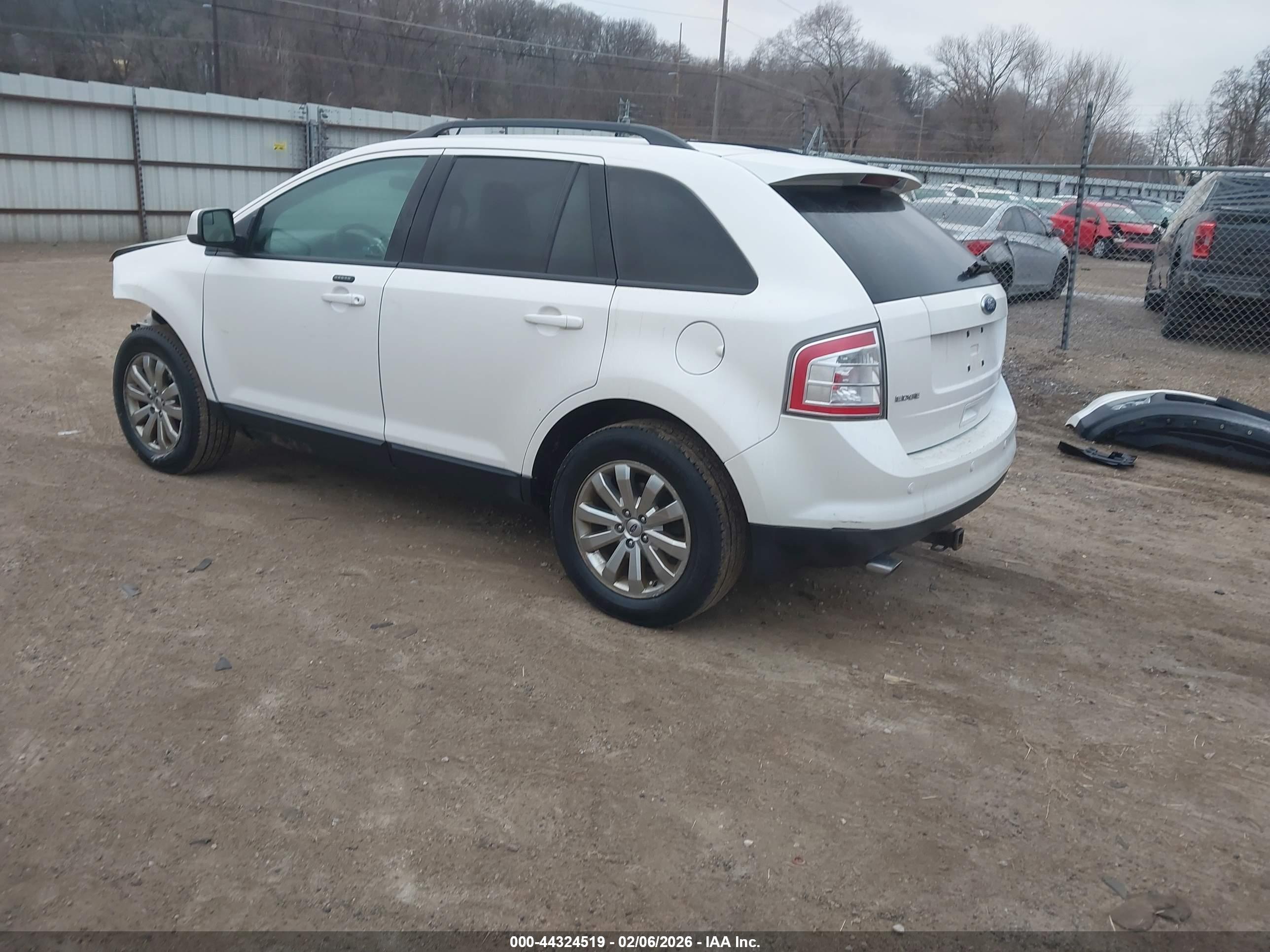 FORD EDGE image 3