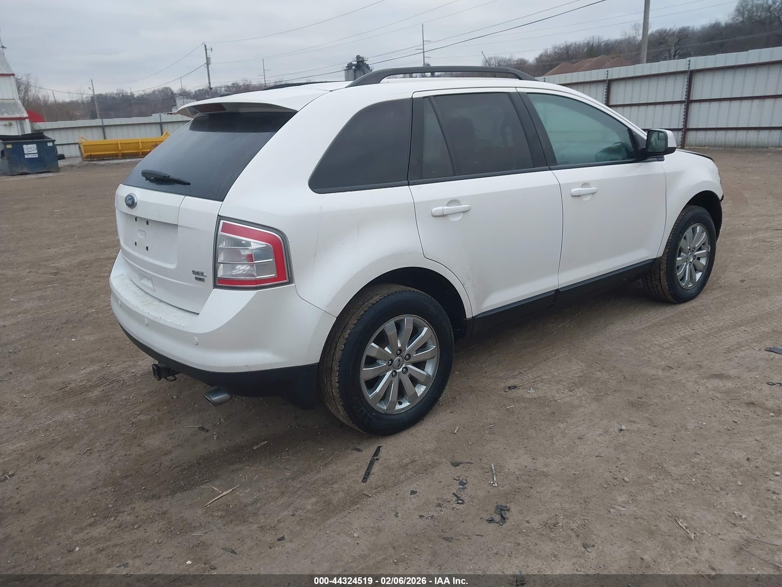 FORD EDGE image 4