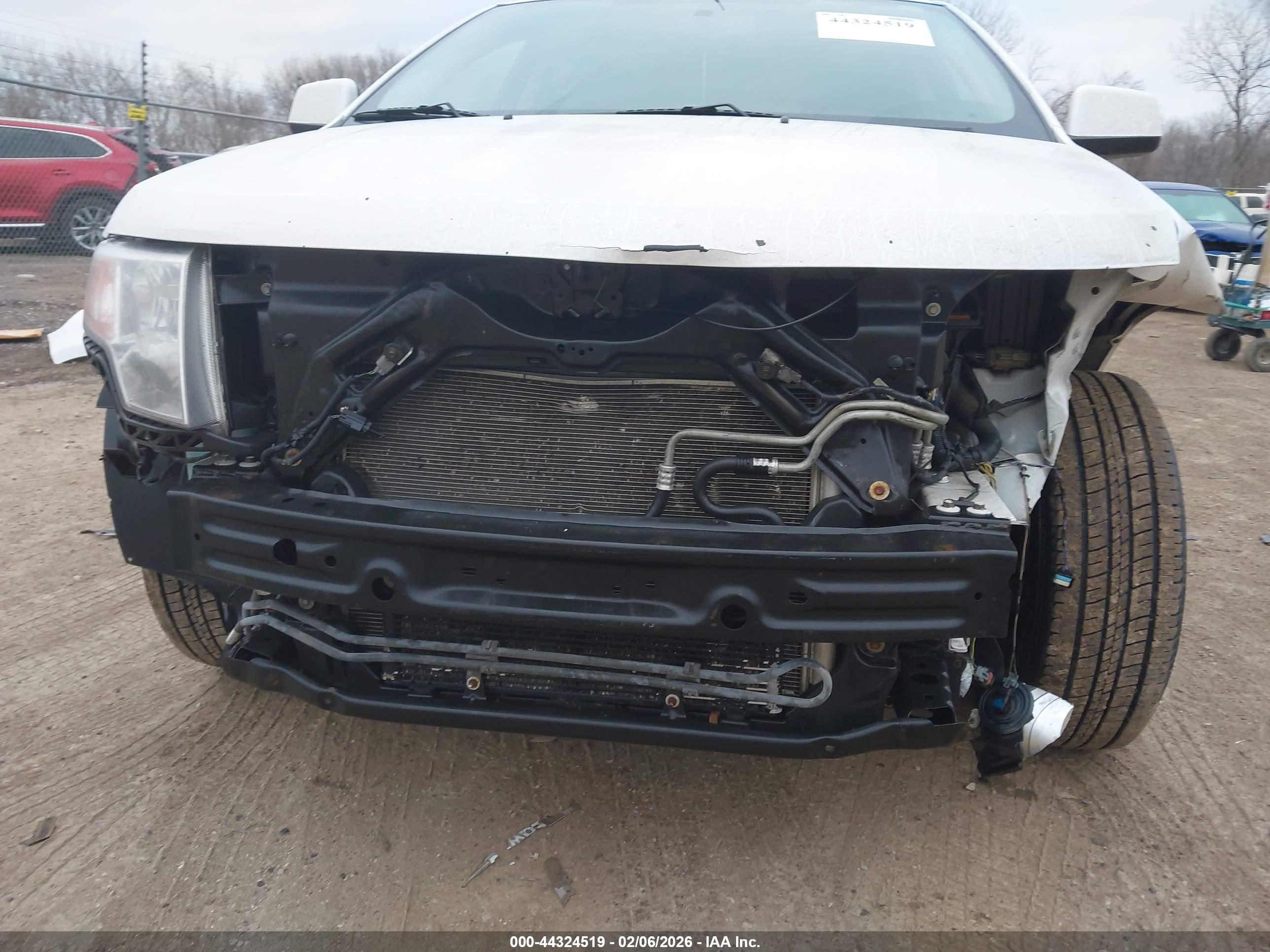 FORD EDGE image 6